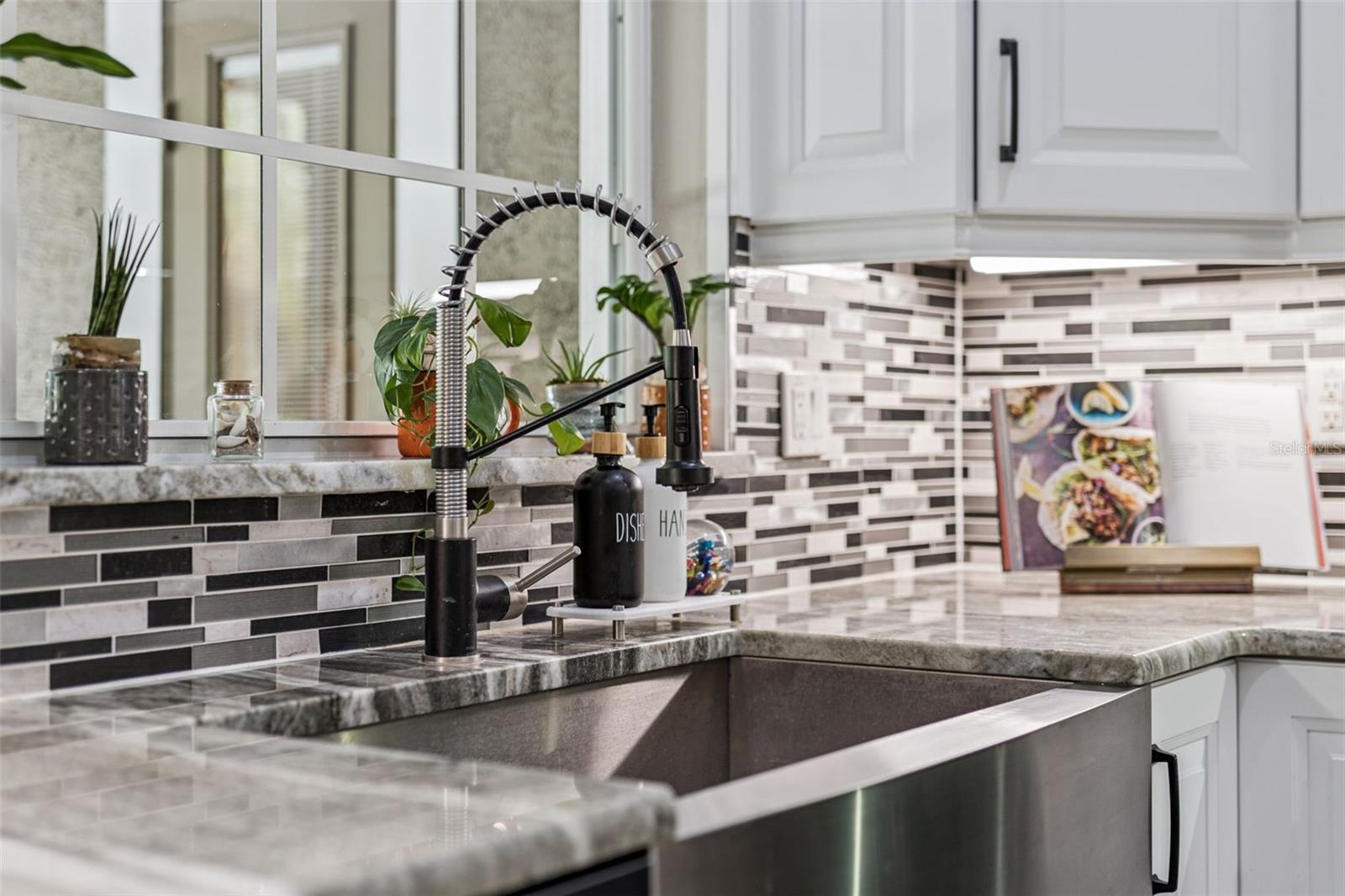 1545 COVERED BRIDGE DR