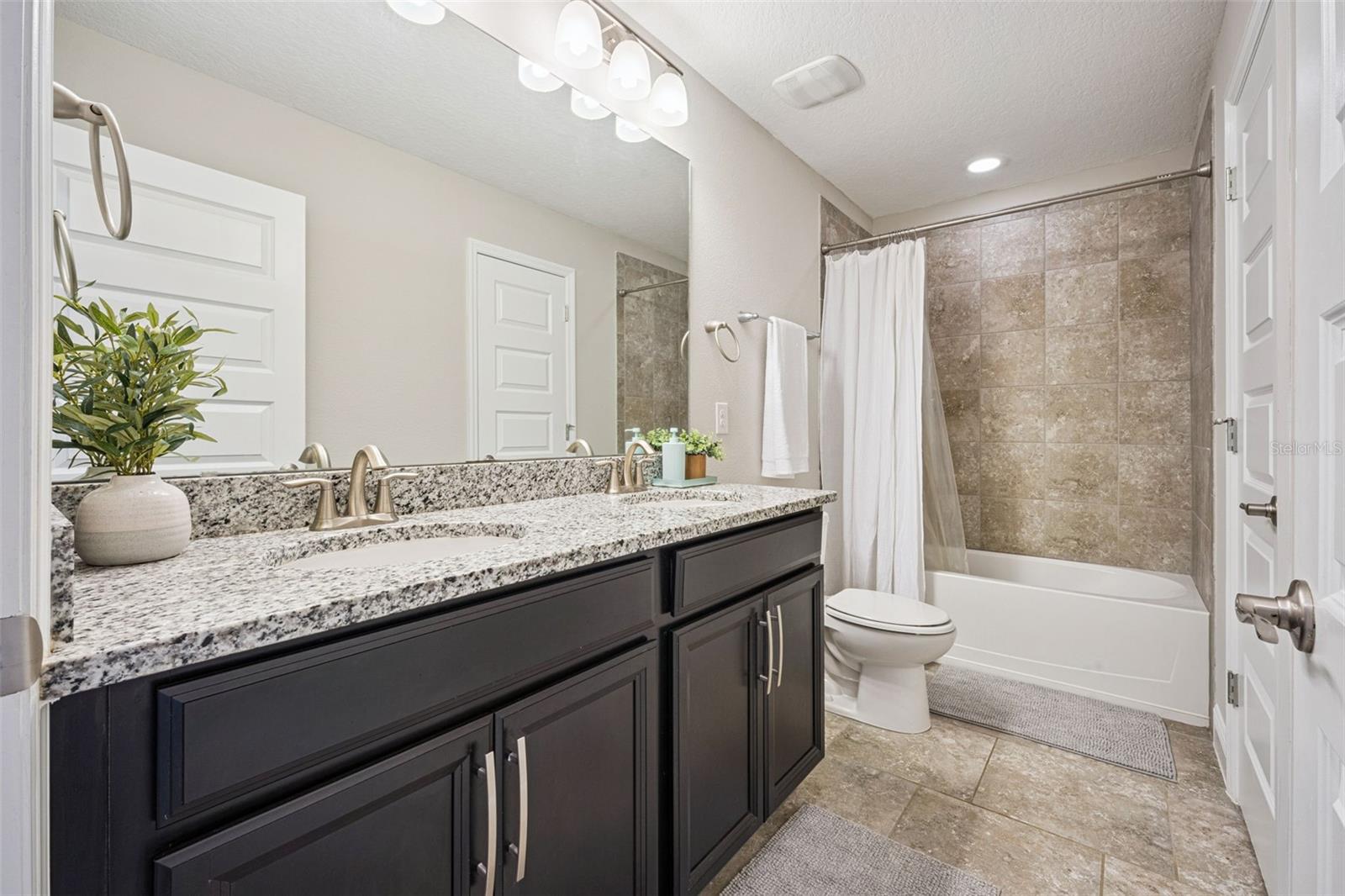 16167 HAMPTON CROSSING DR