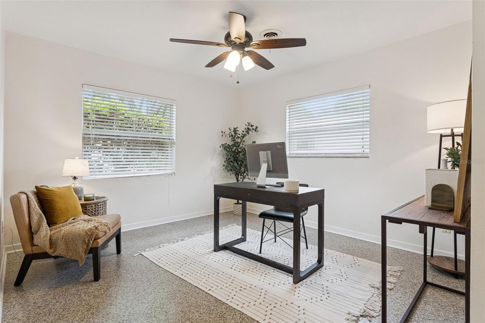 1512 OVERLAKE AVE