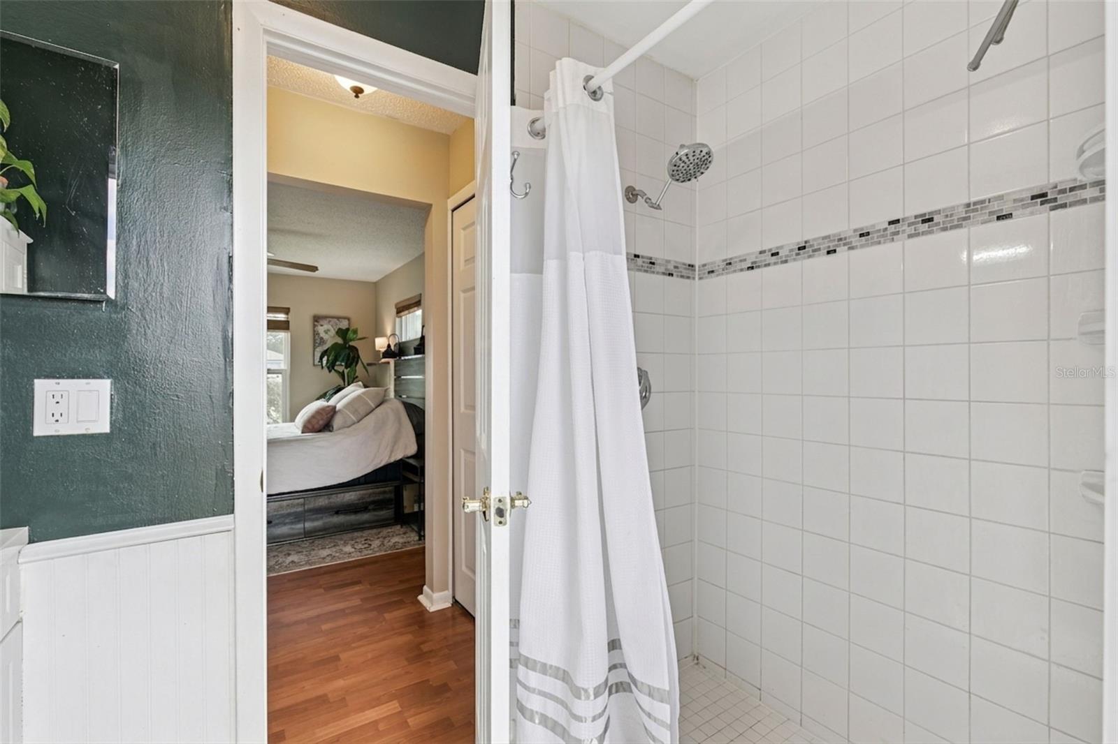 102 N SILVER CLUSTER CT