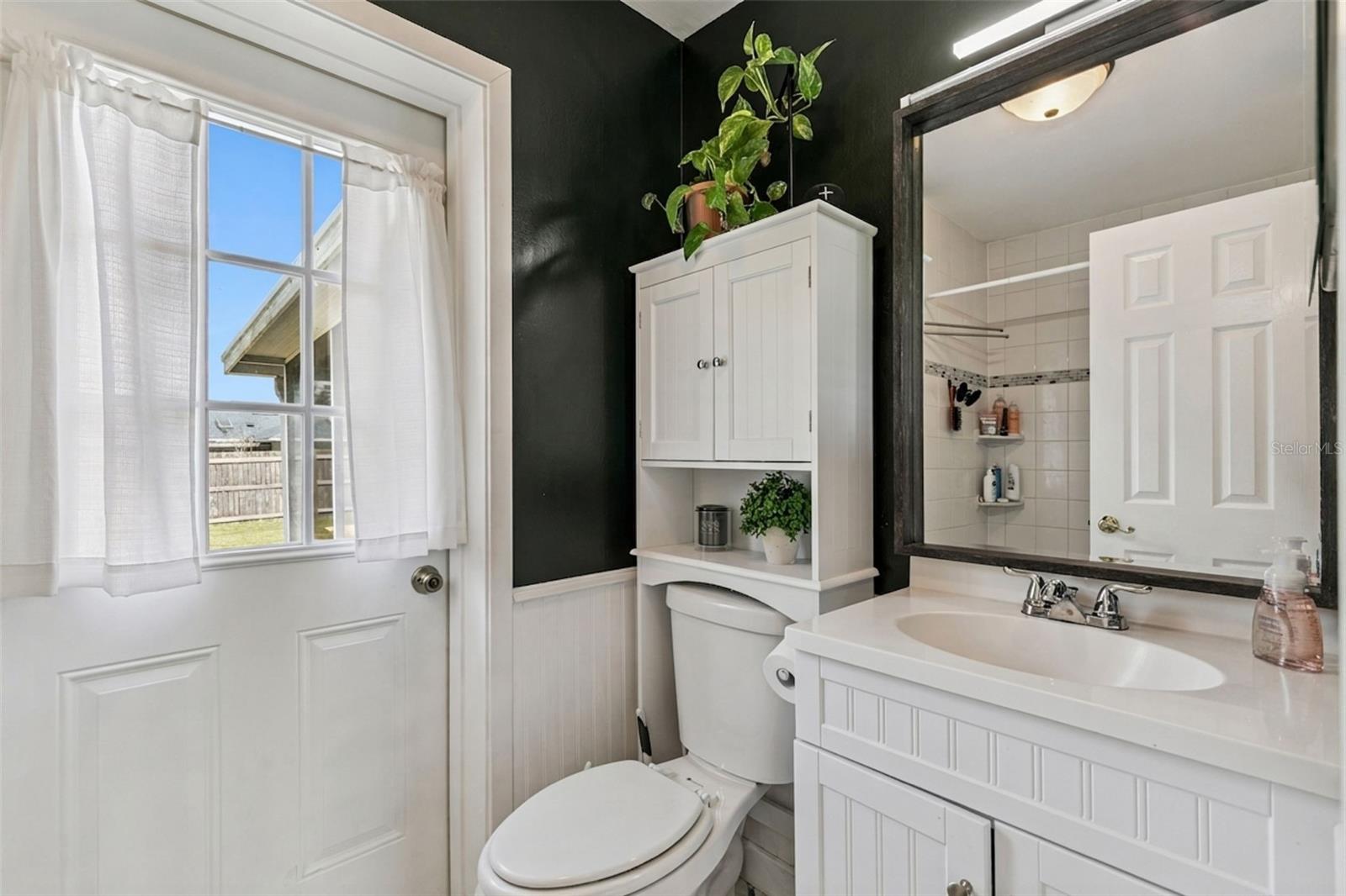 102 N SILVER CLUSTER CT