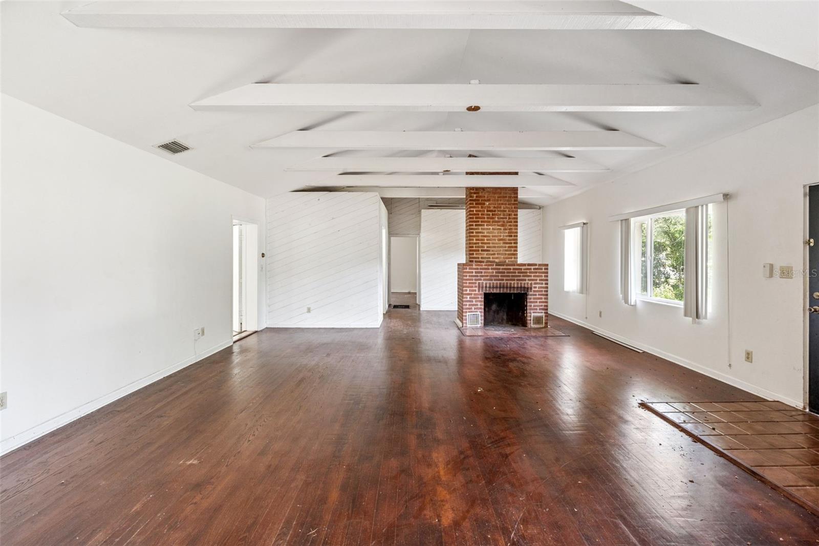 2015 BUCKMINSTER CIR