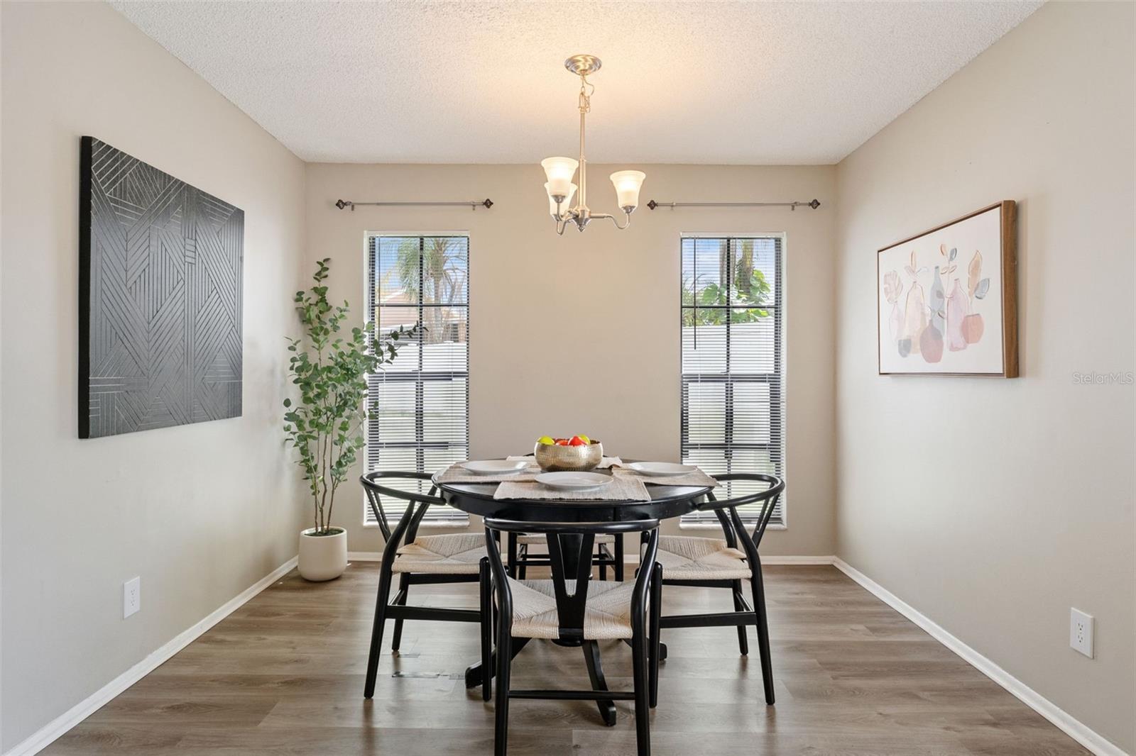 533 MADRIGAL CT