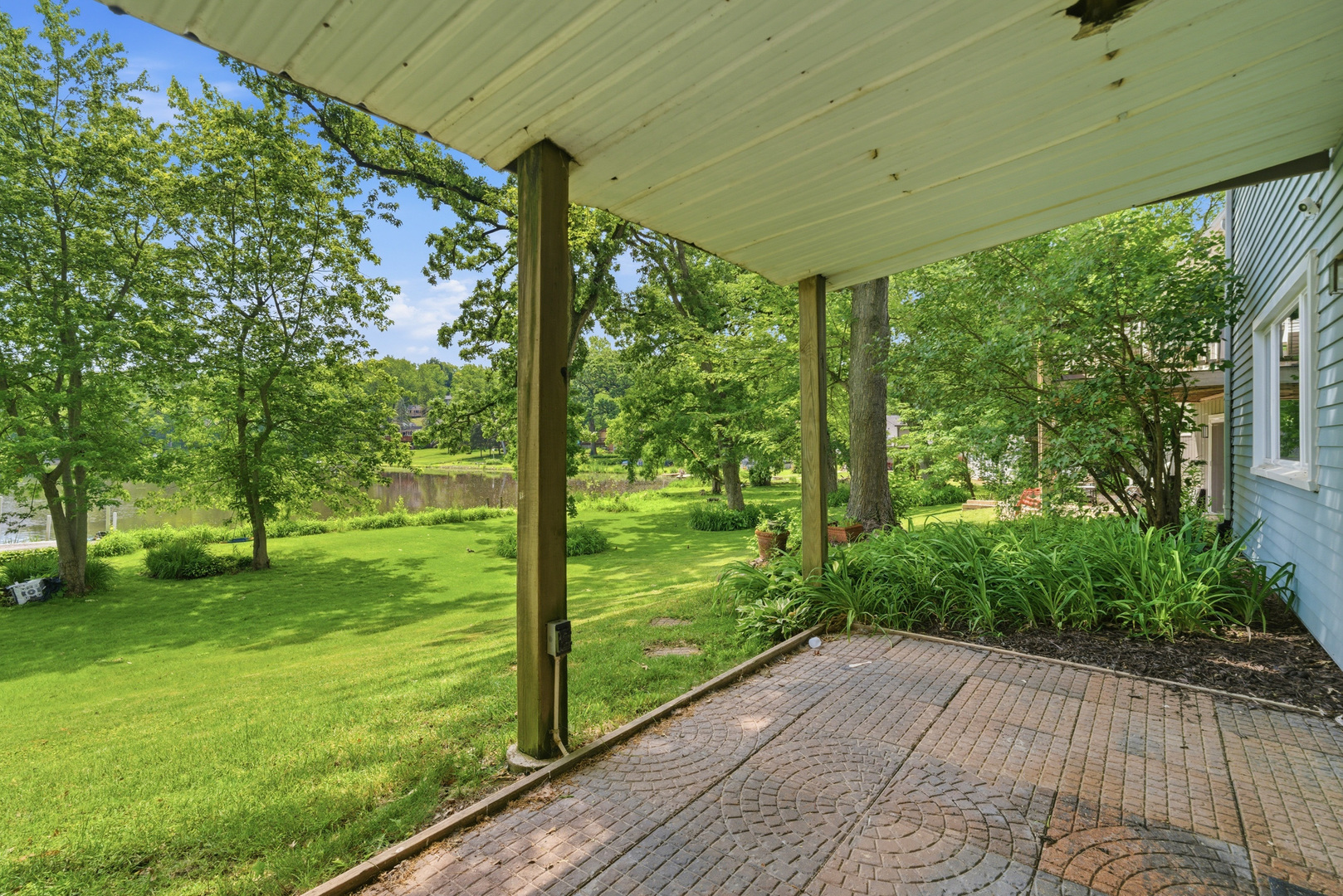 368 Hiawatha Drive