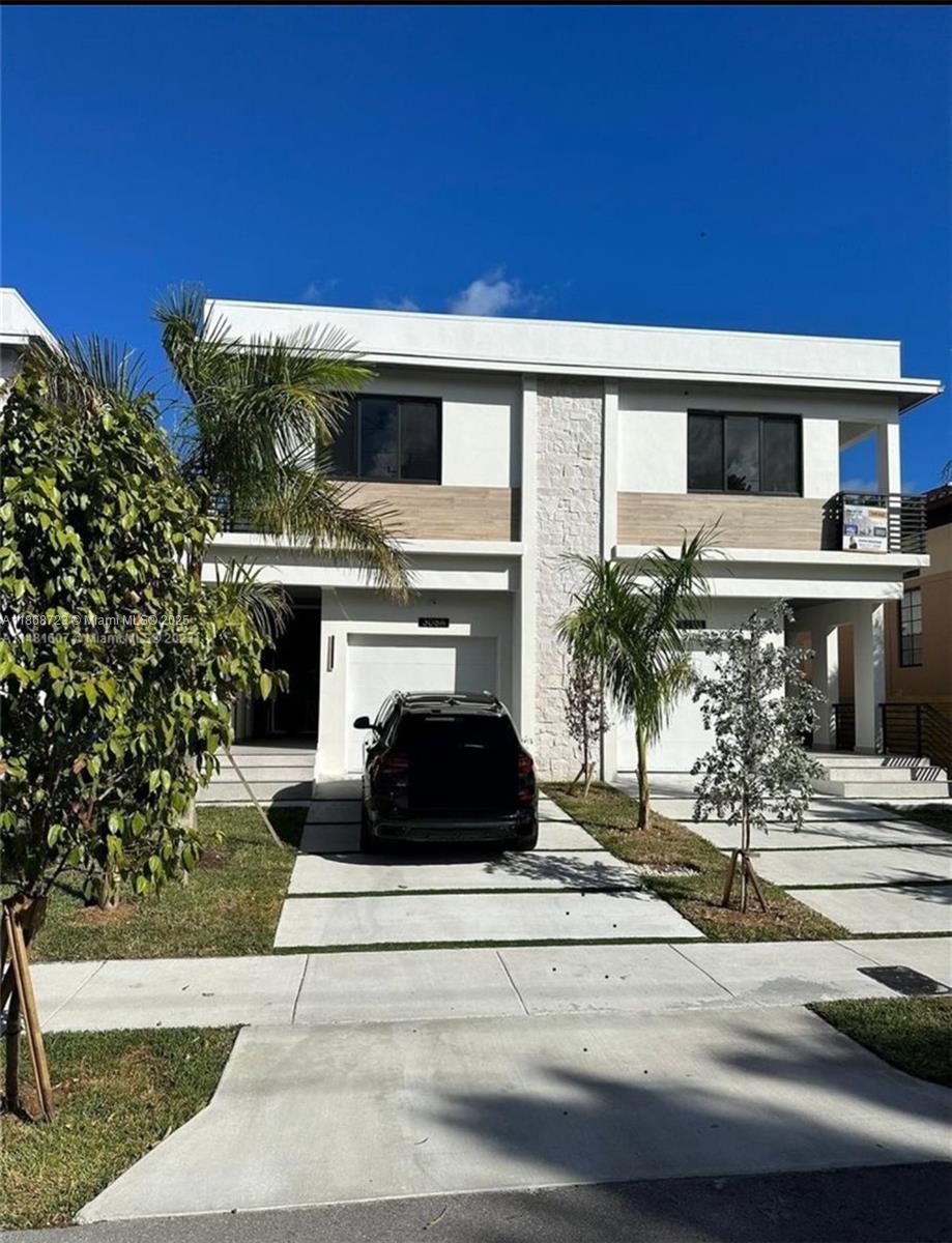 308 NE 14th Ave # A