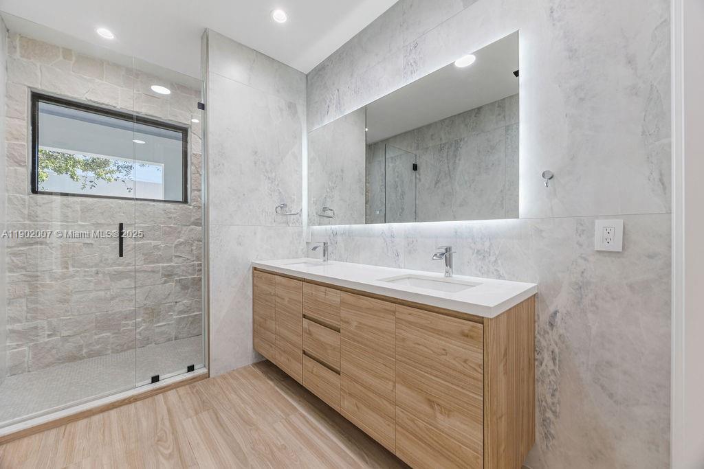 308 NE 14th Ave, Fort Lauderdale