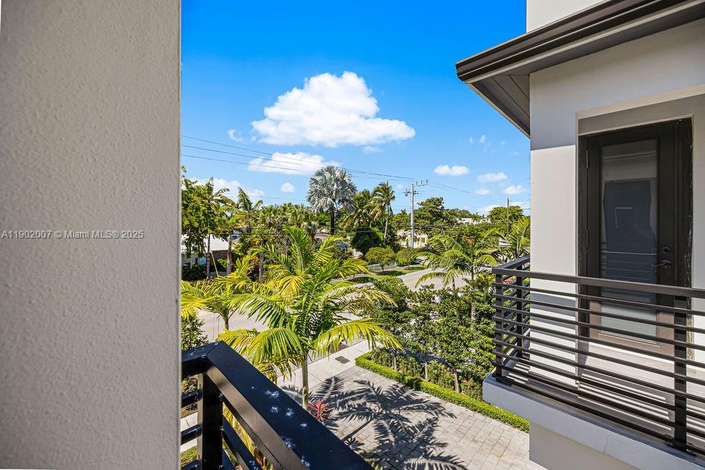 308 NE 14th Ave, Fort Lauderdale