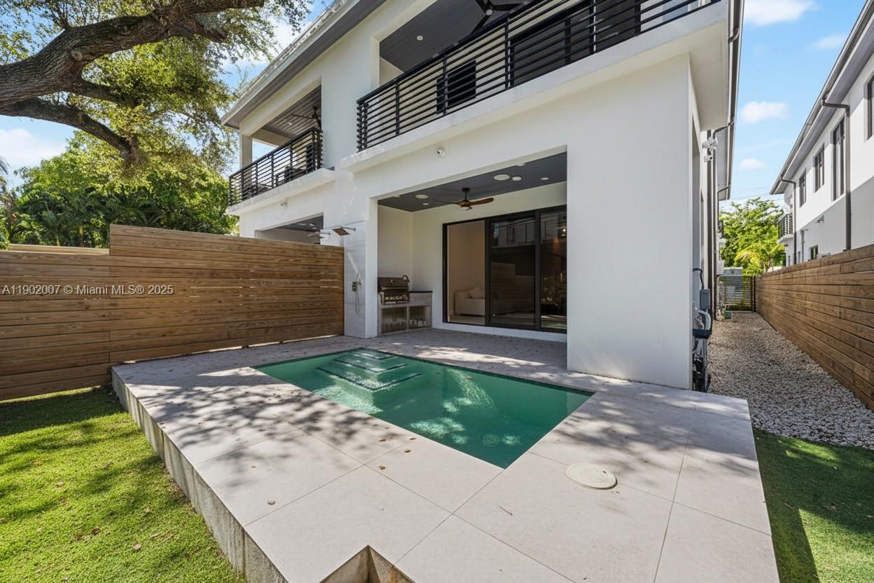 308 NE 14th Ave, Fort Lauderdale