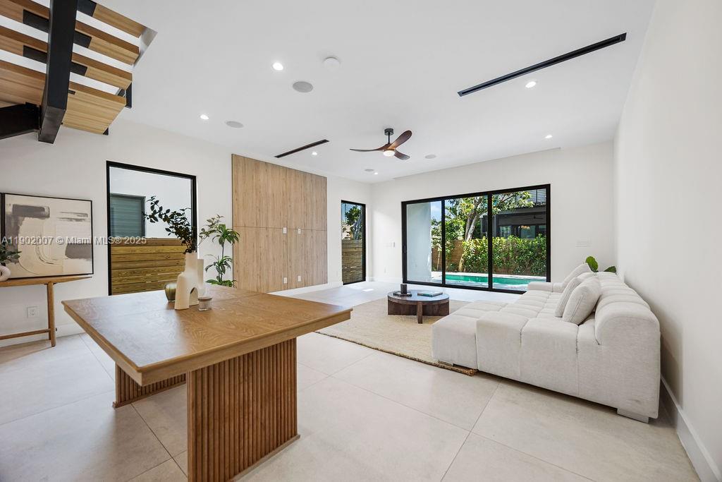 308 NE 14th Ave, Fort Lauderdale