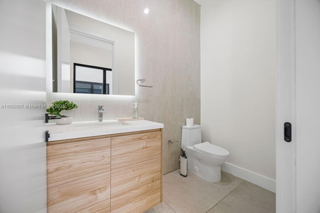 308 NE 14th Ave, Fort Lauderdale