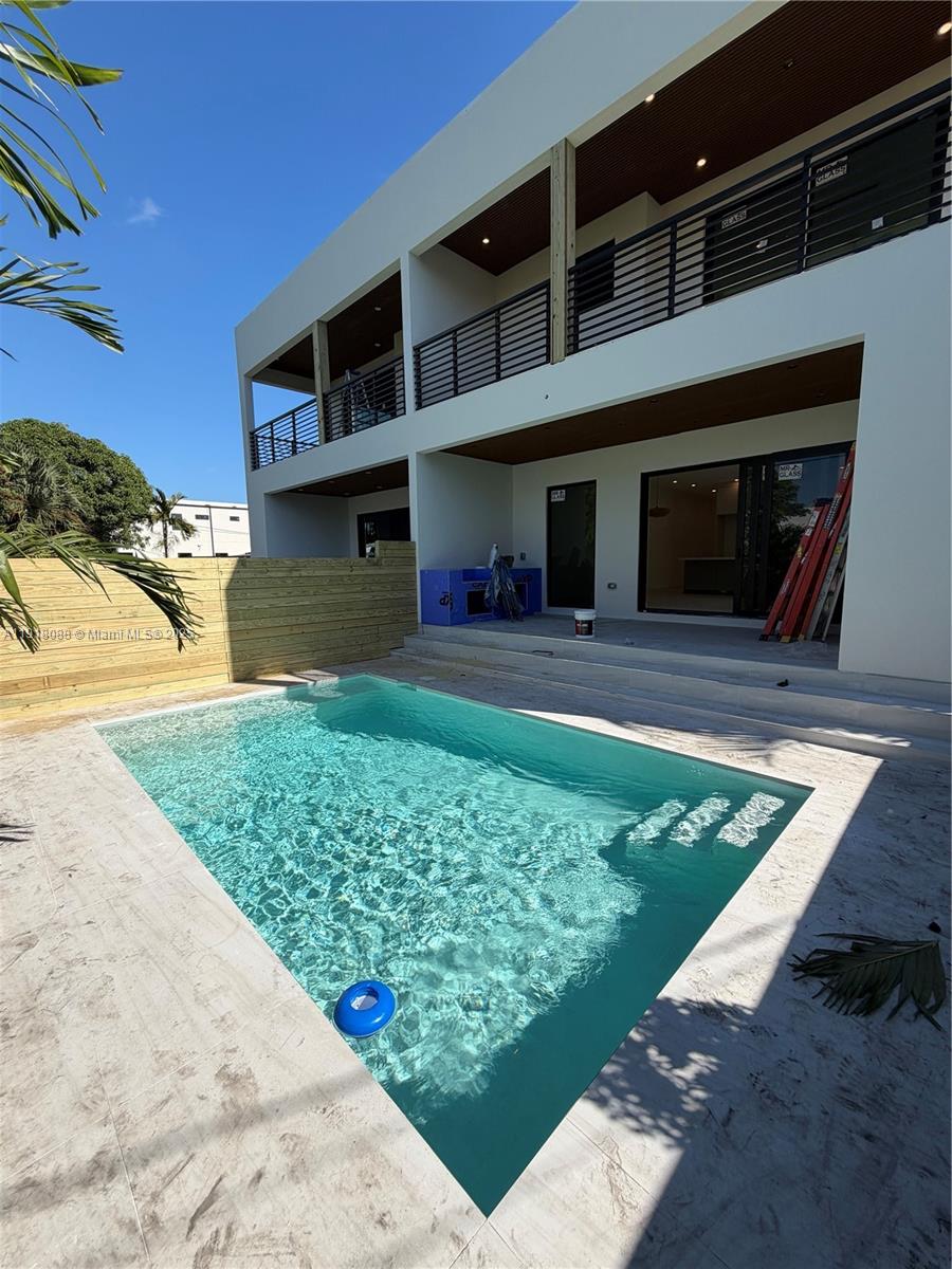 1321 NE 13th Ave # 1321