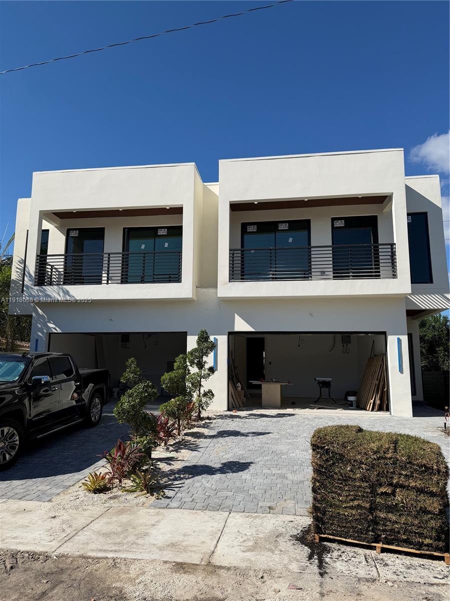 1321 NE 13th Ave # 1321