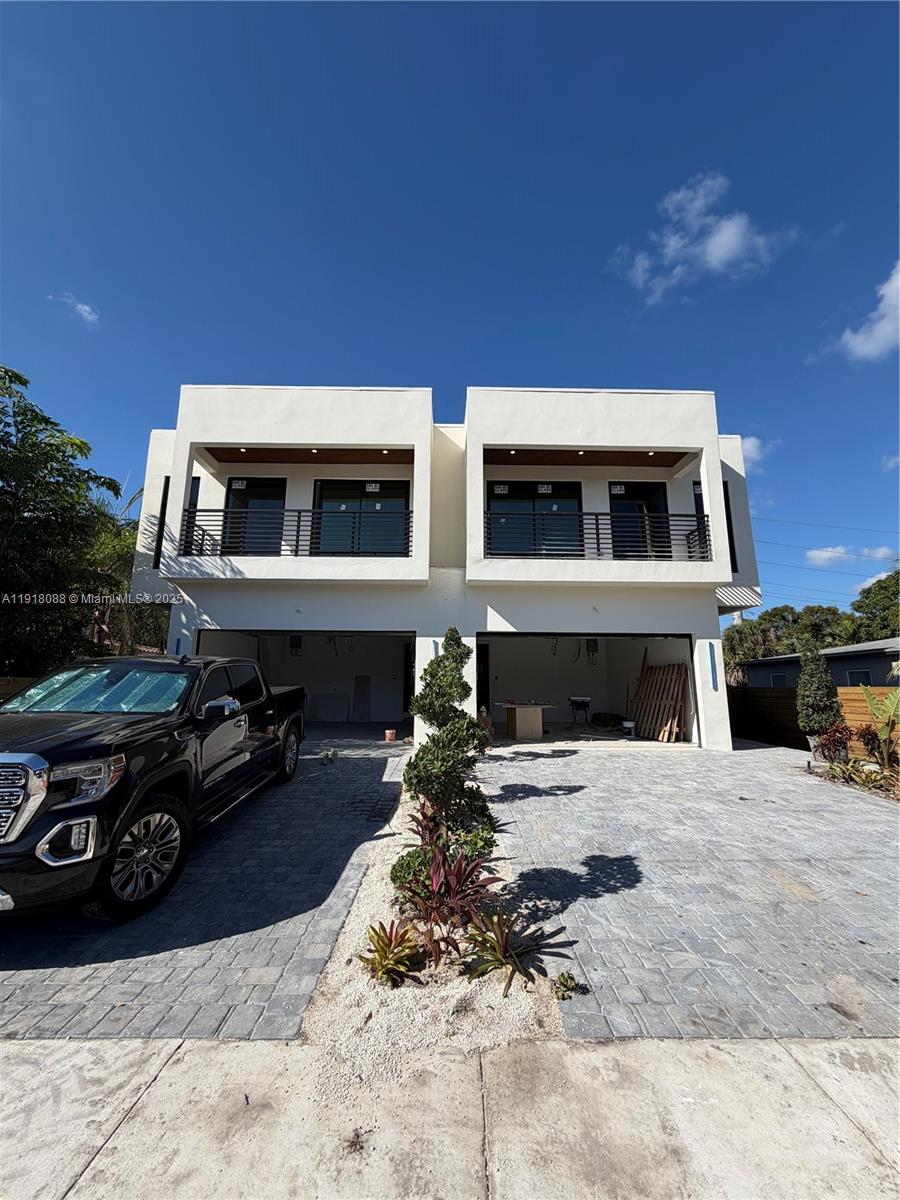 1321 NE 13th Ave # 1321