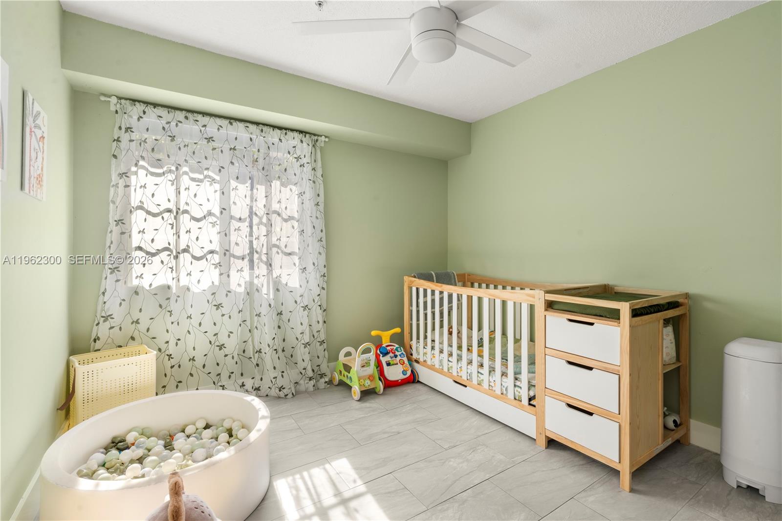 2991 NE 185th St # 1706