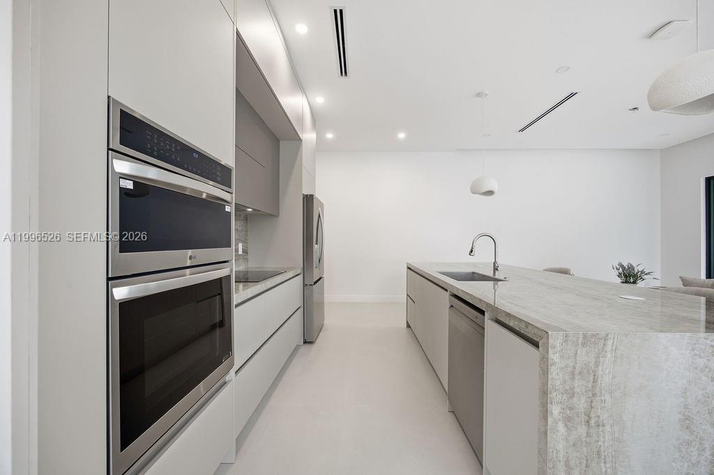 1337 NE 13th Ave # 1337