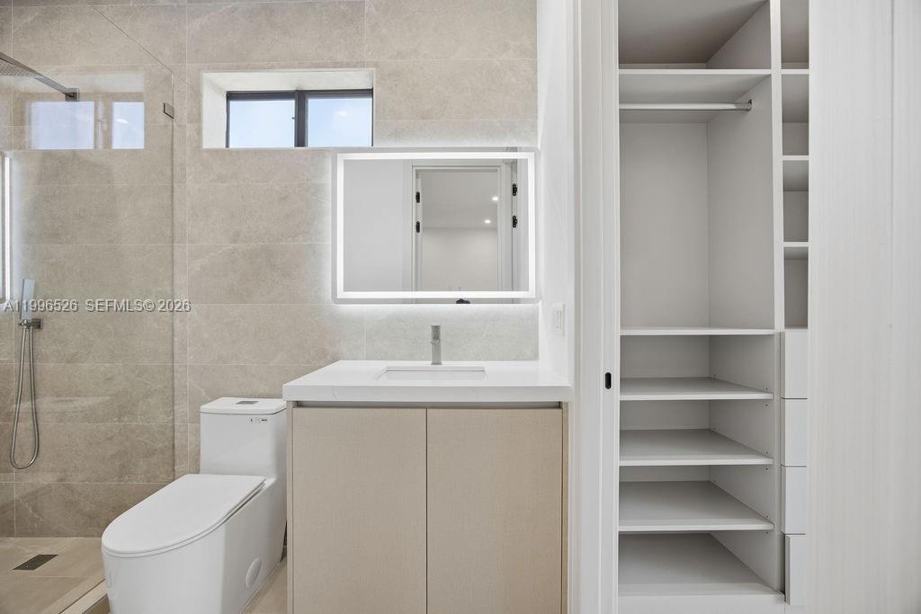 1337 NE 13th Ave # 1337