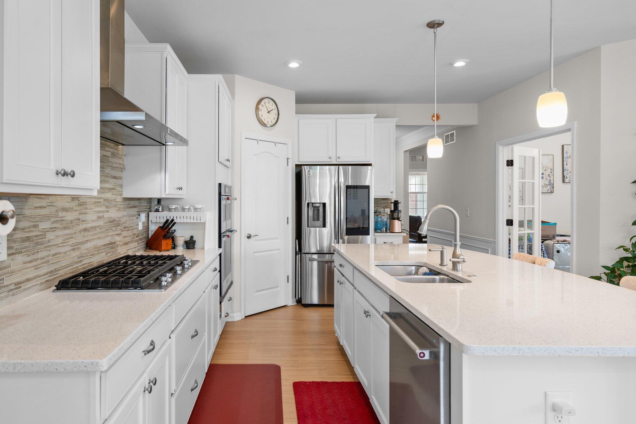 4814 Cranston Road, 86