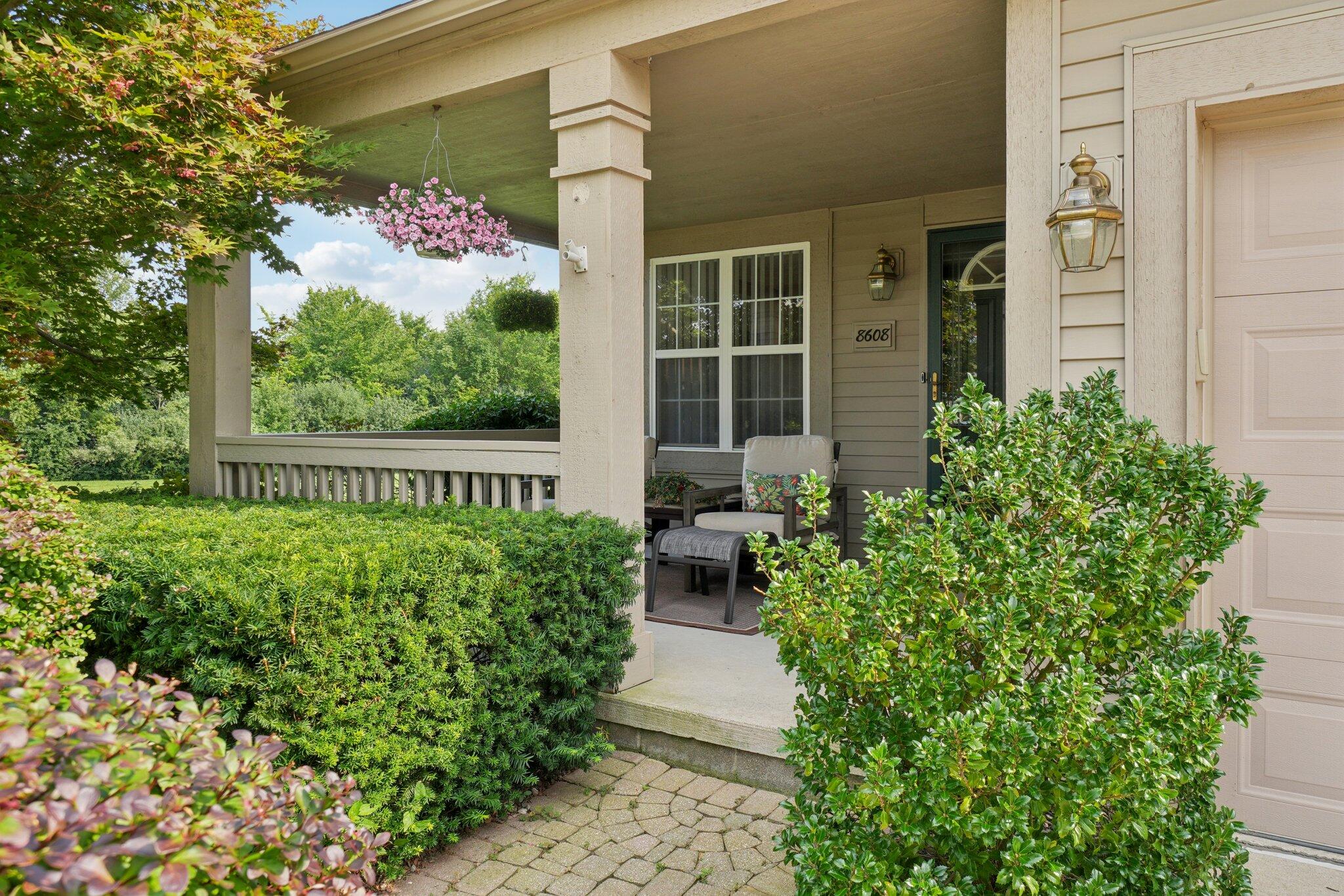 8608 Somerset Lane