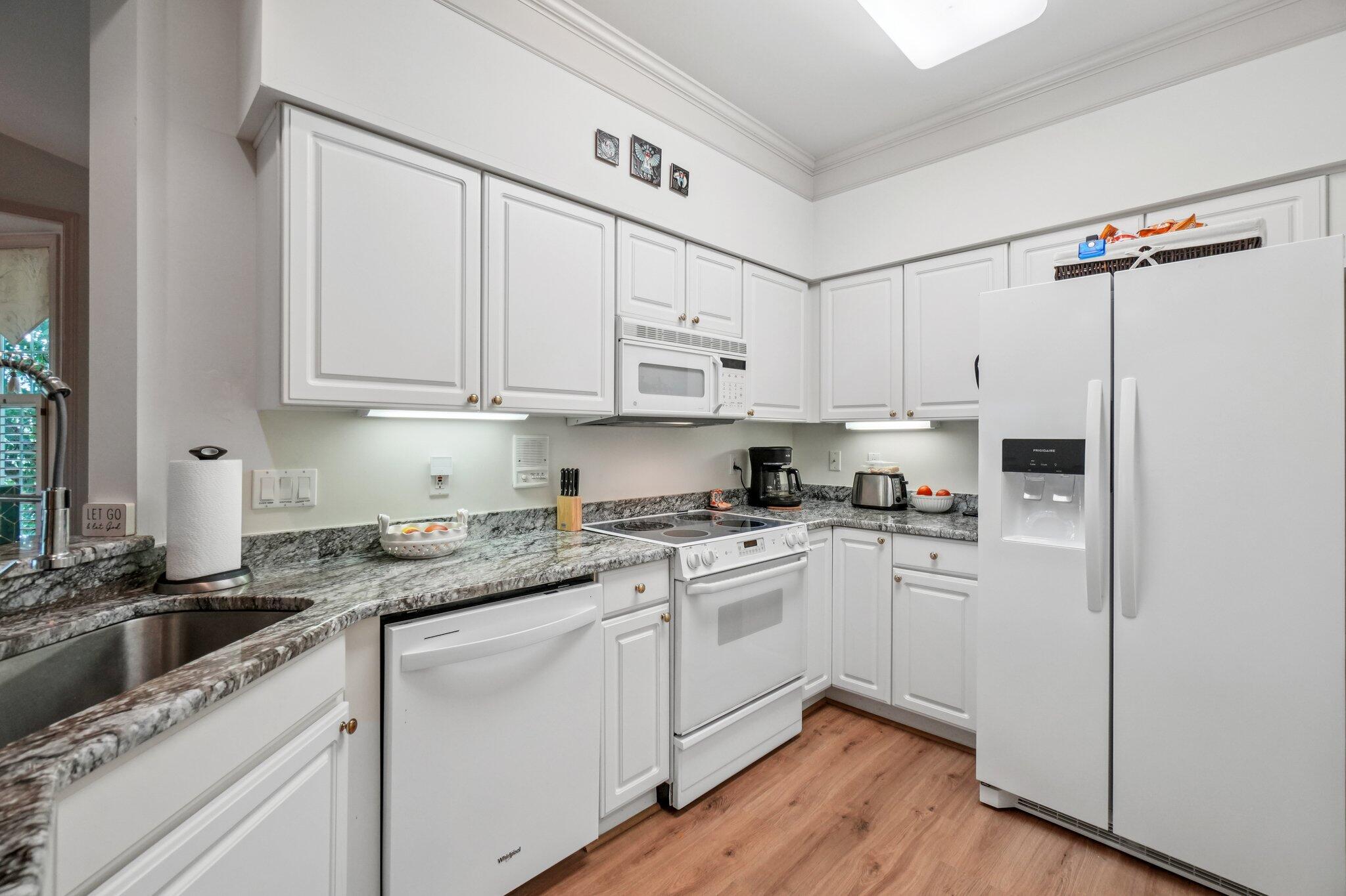 39547 Champion Court