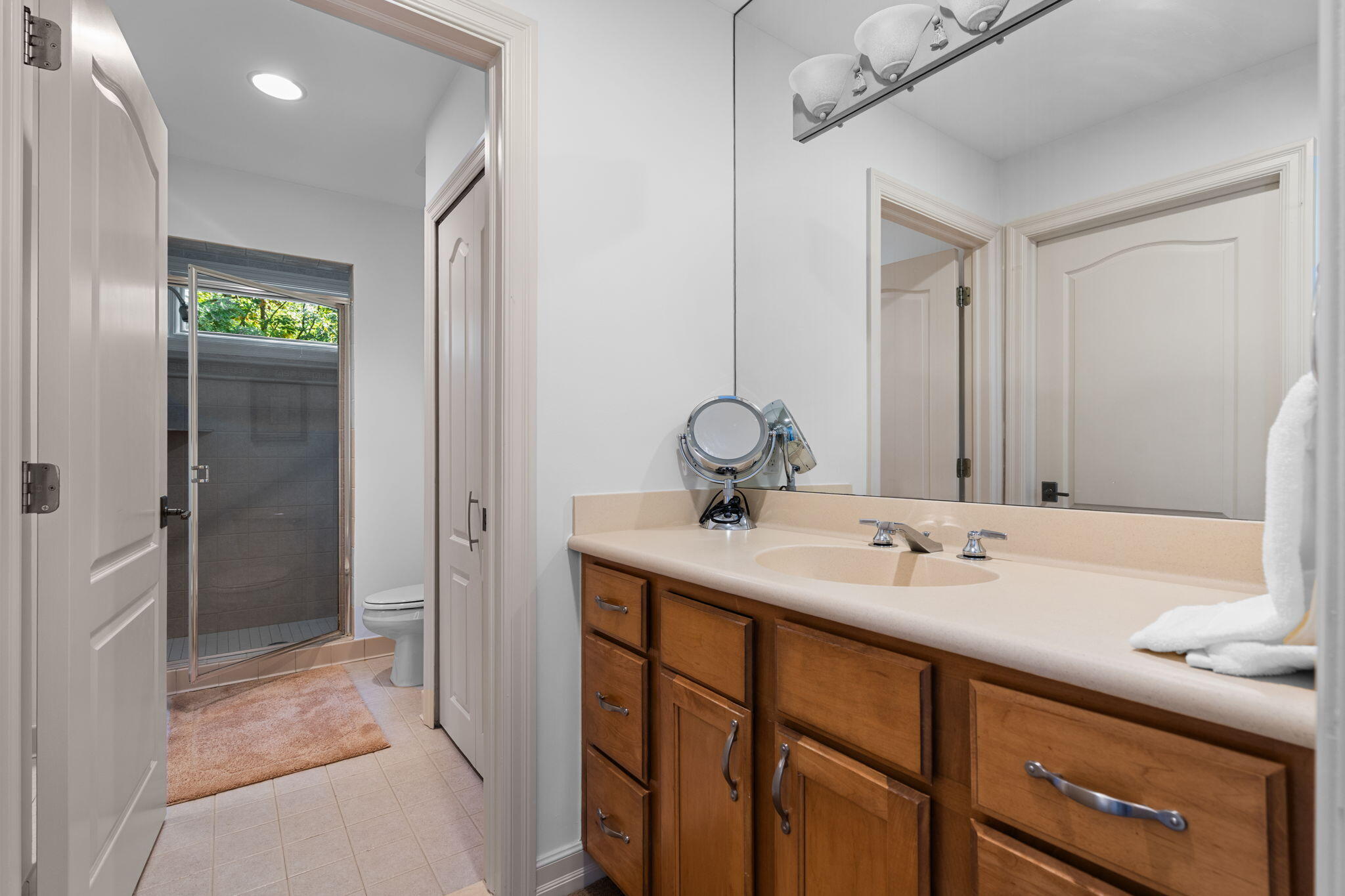 7203 River Ridge Court