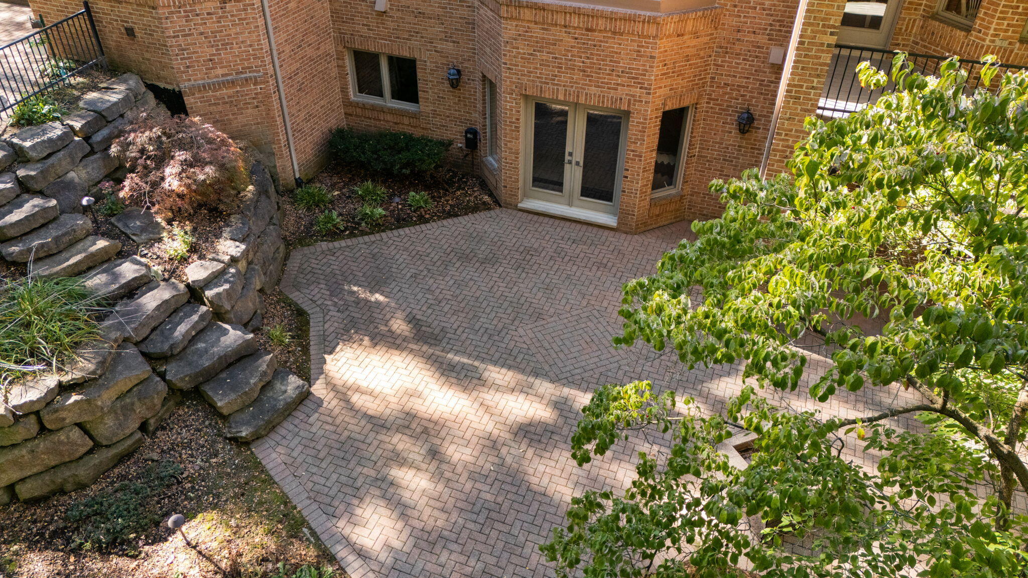 7203 River Ridge Court