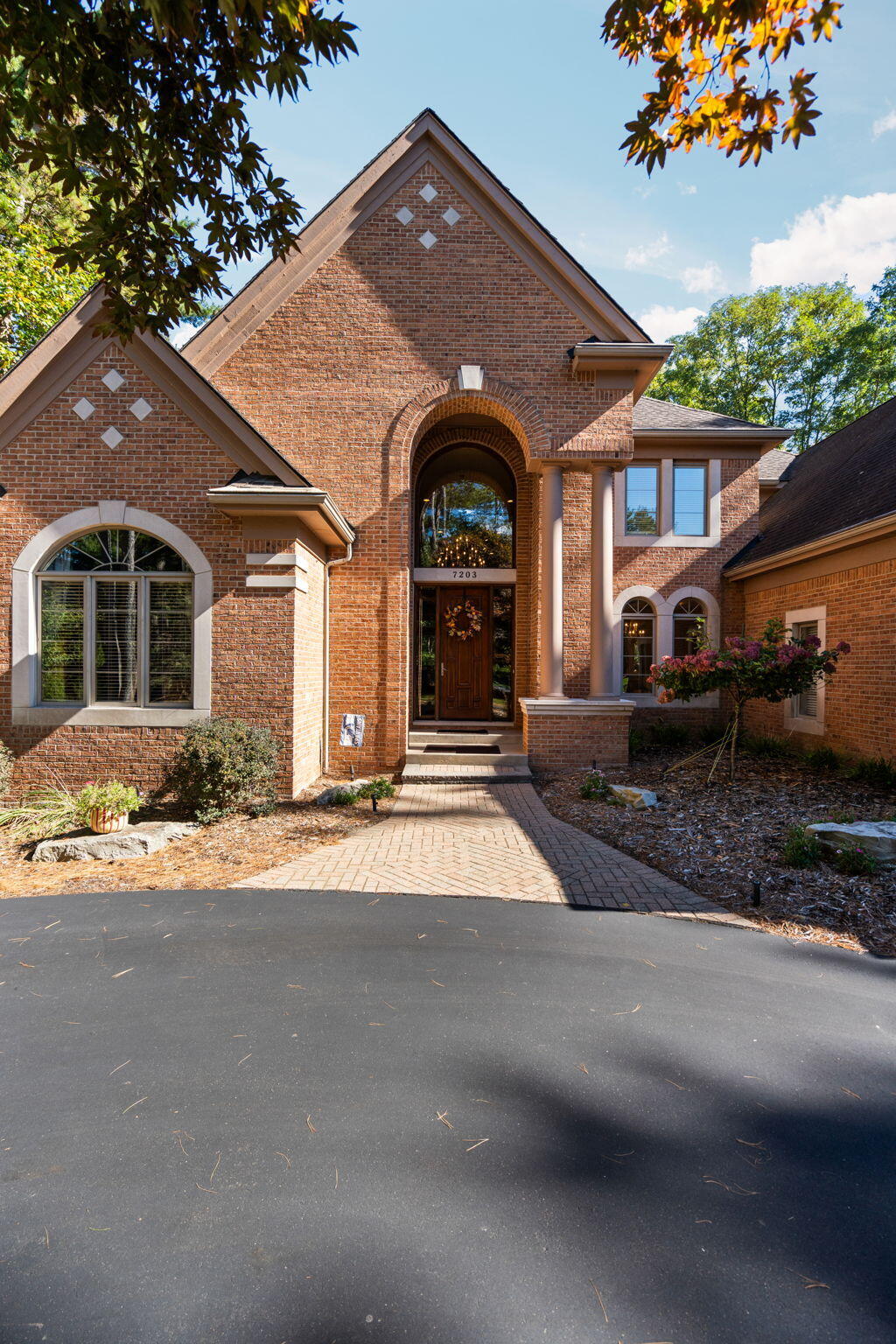 7203 River Ridge Court