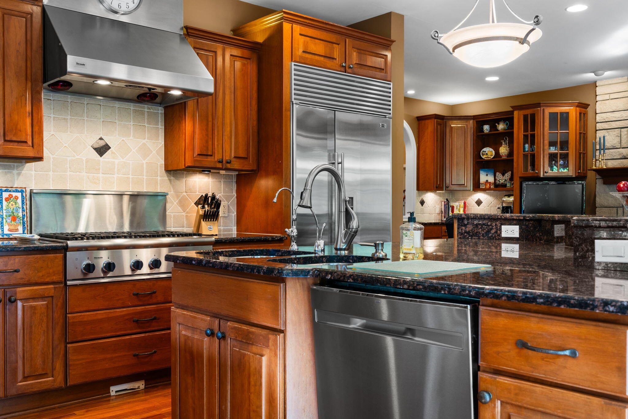 7203 River Ridge Court