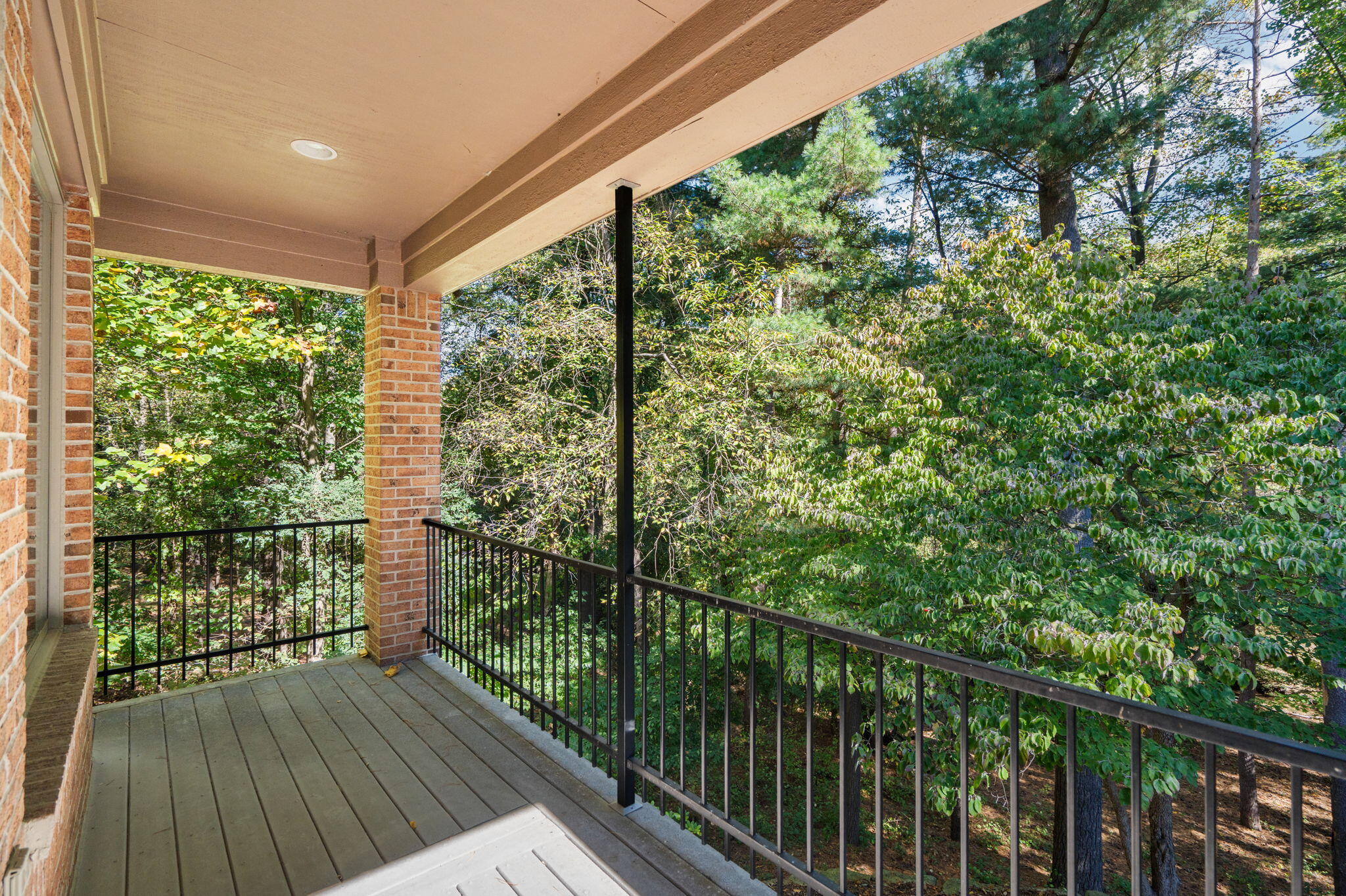 7203 River Ridge Court