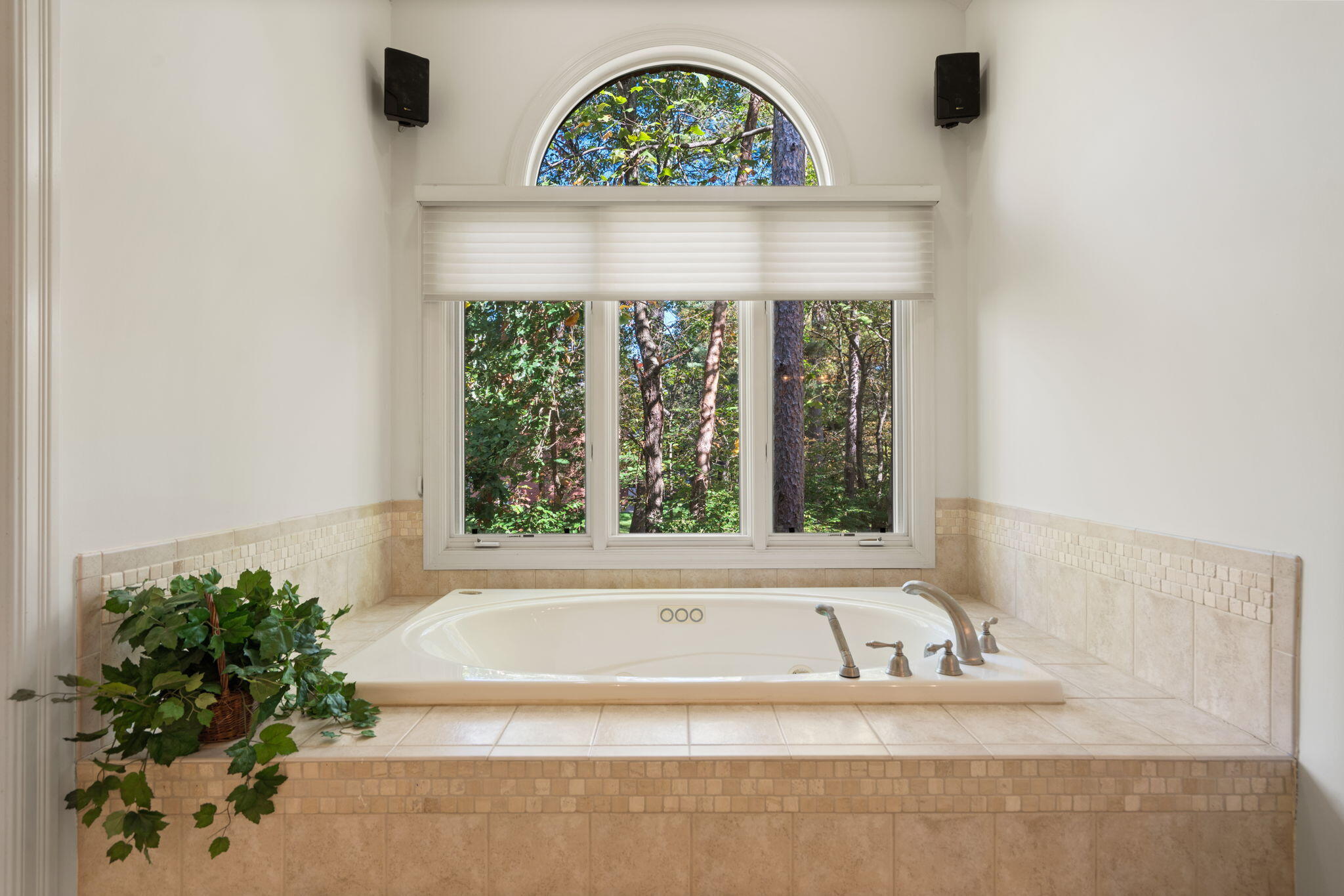 7203 River Ridge Court