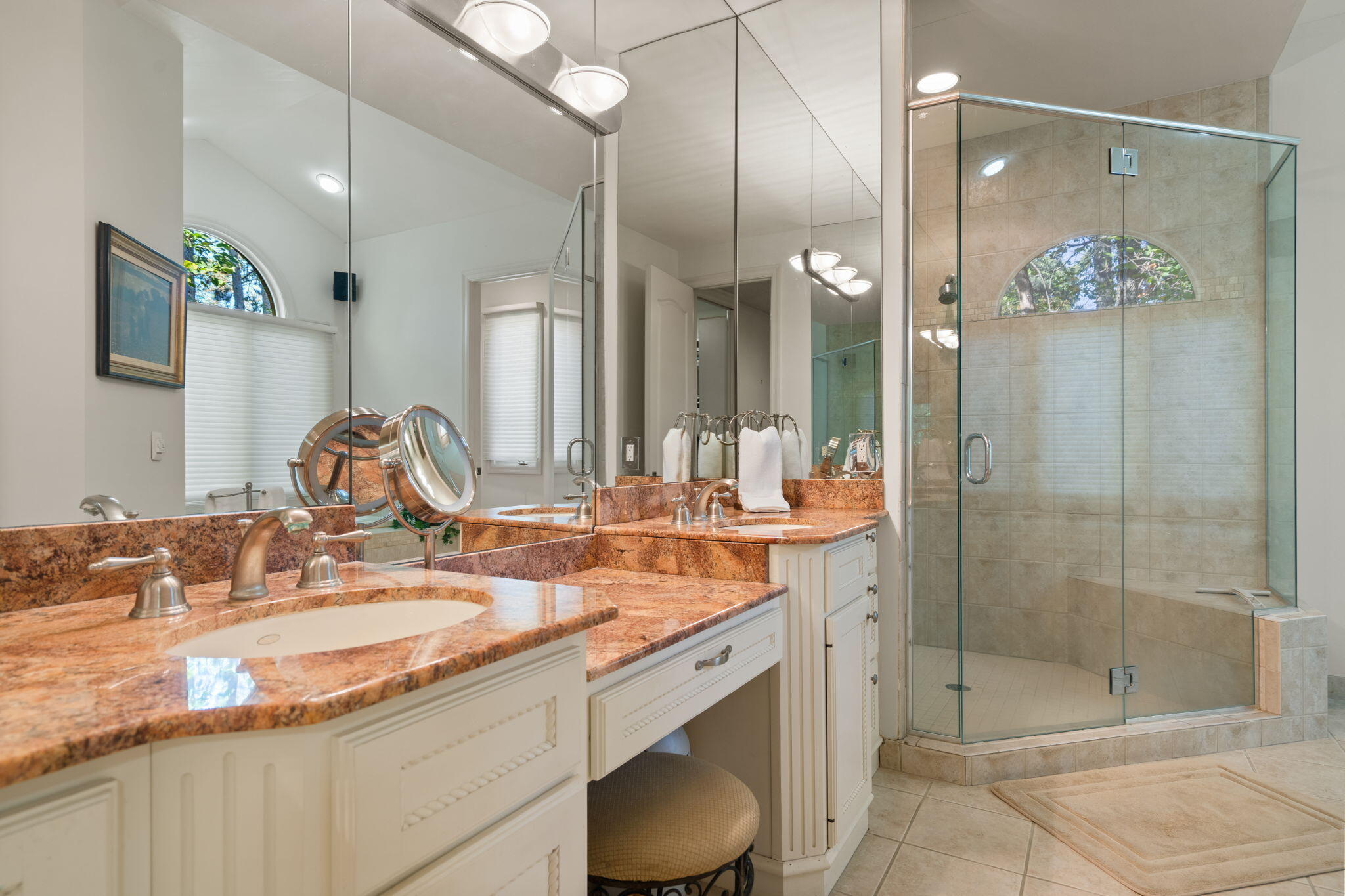 7203 River Ridge Court