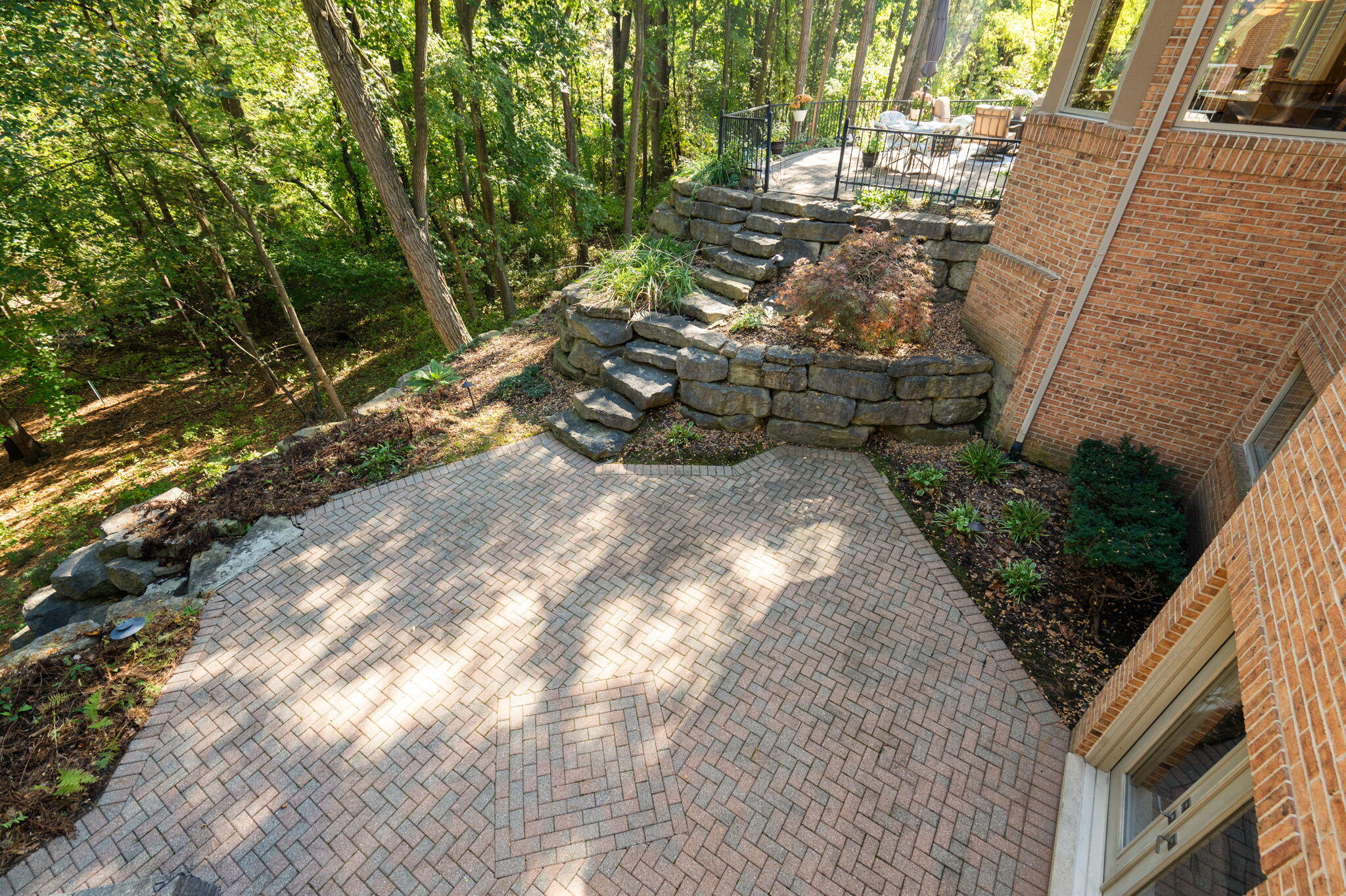 7203 River Ridge Court