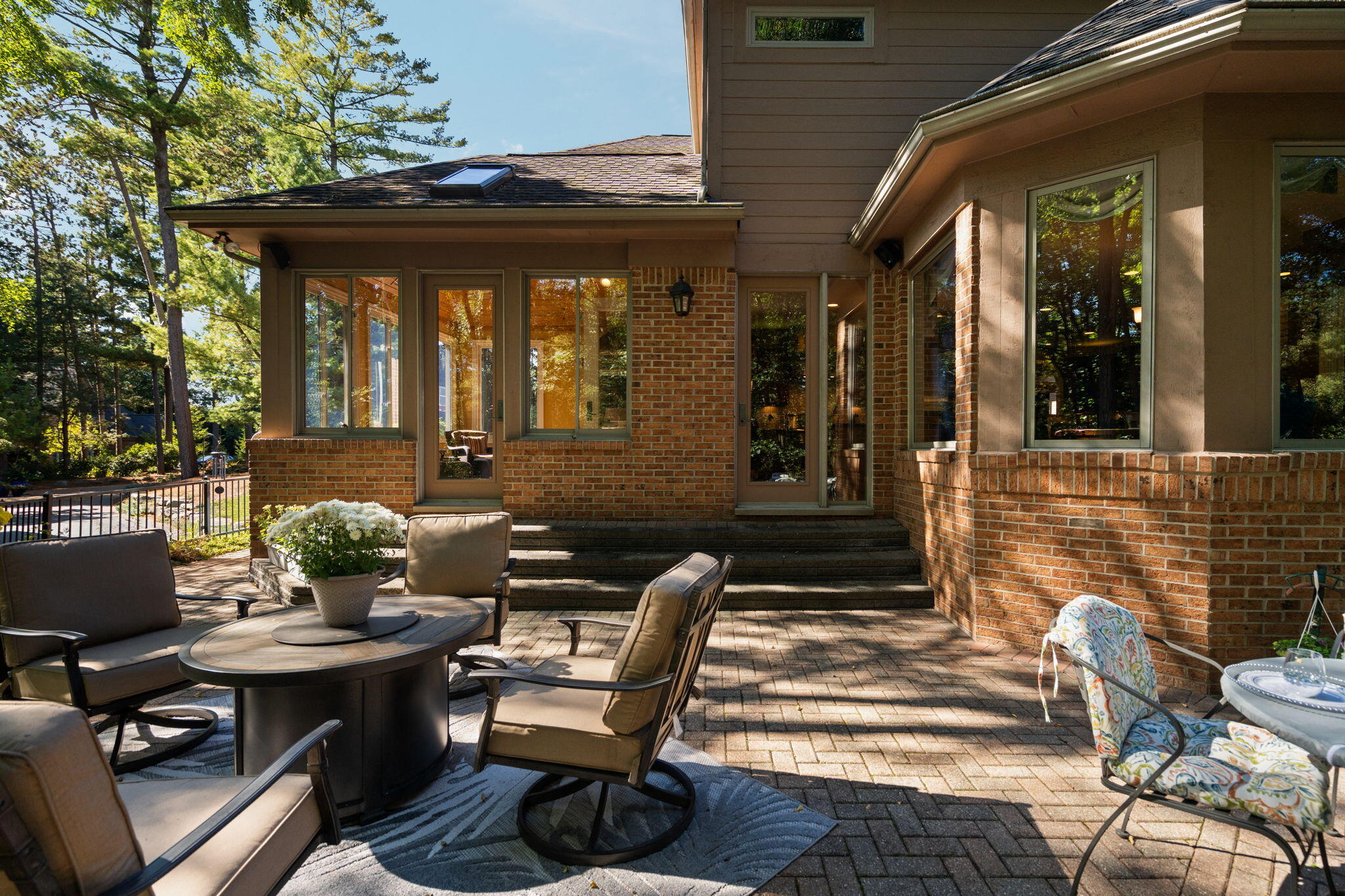 7203 River Ridge Court