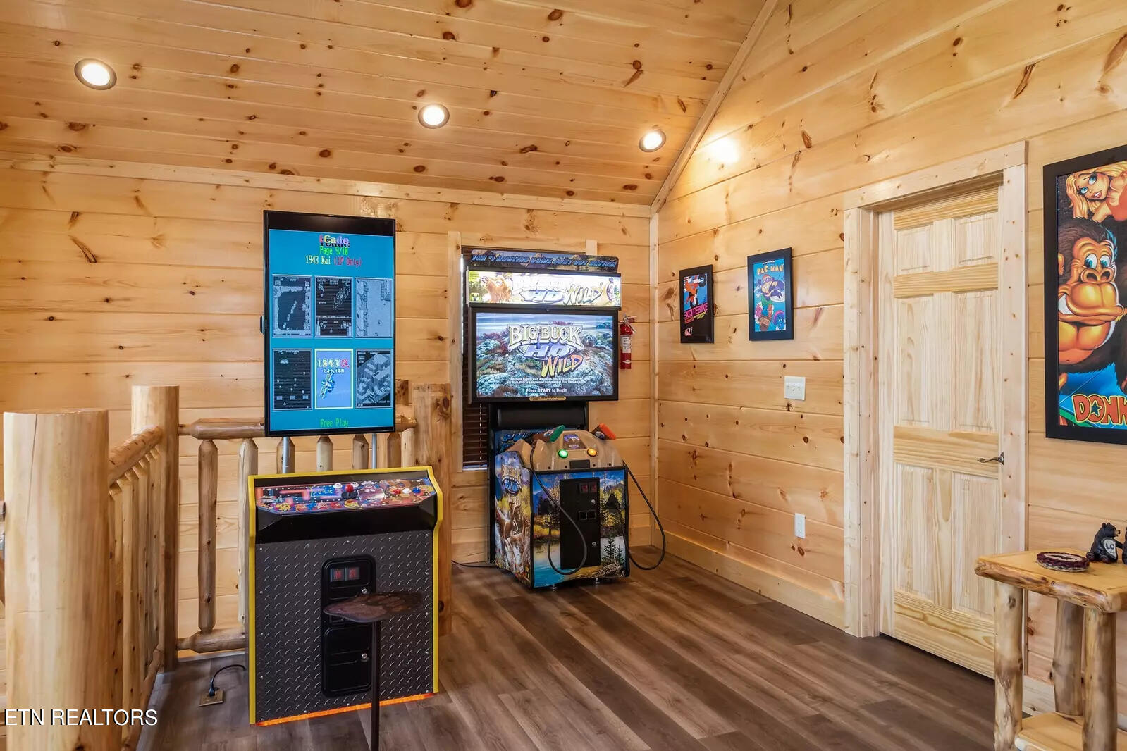 2006 Thistle Thorn Tr