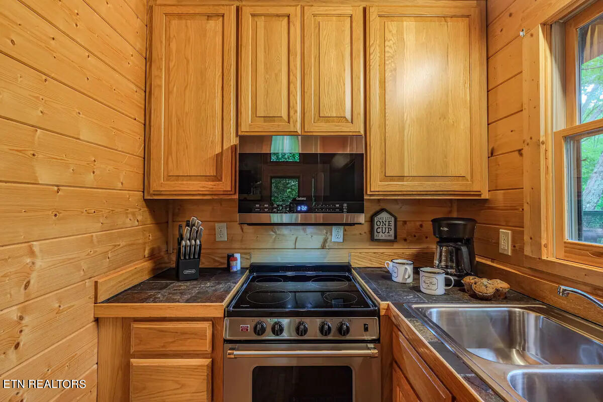 4328 Parkside Village Drive