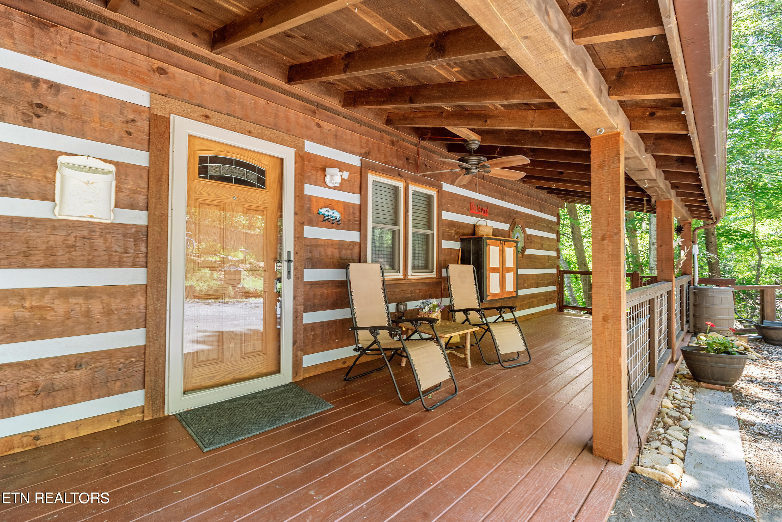 1810 Ridgecrest Drive