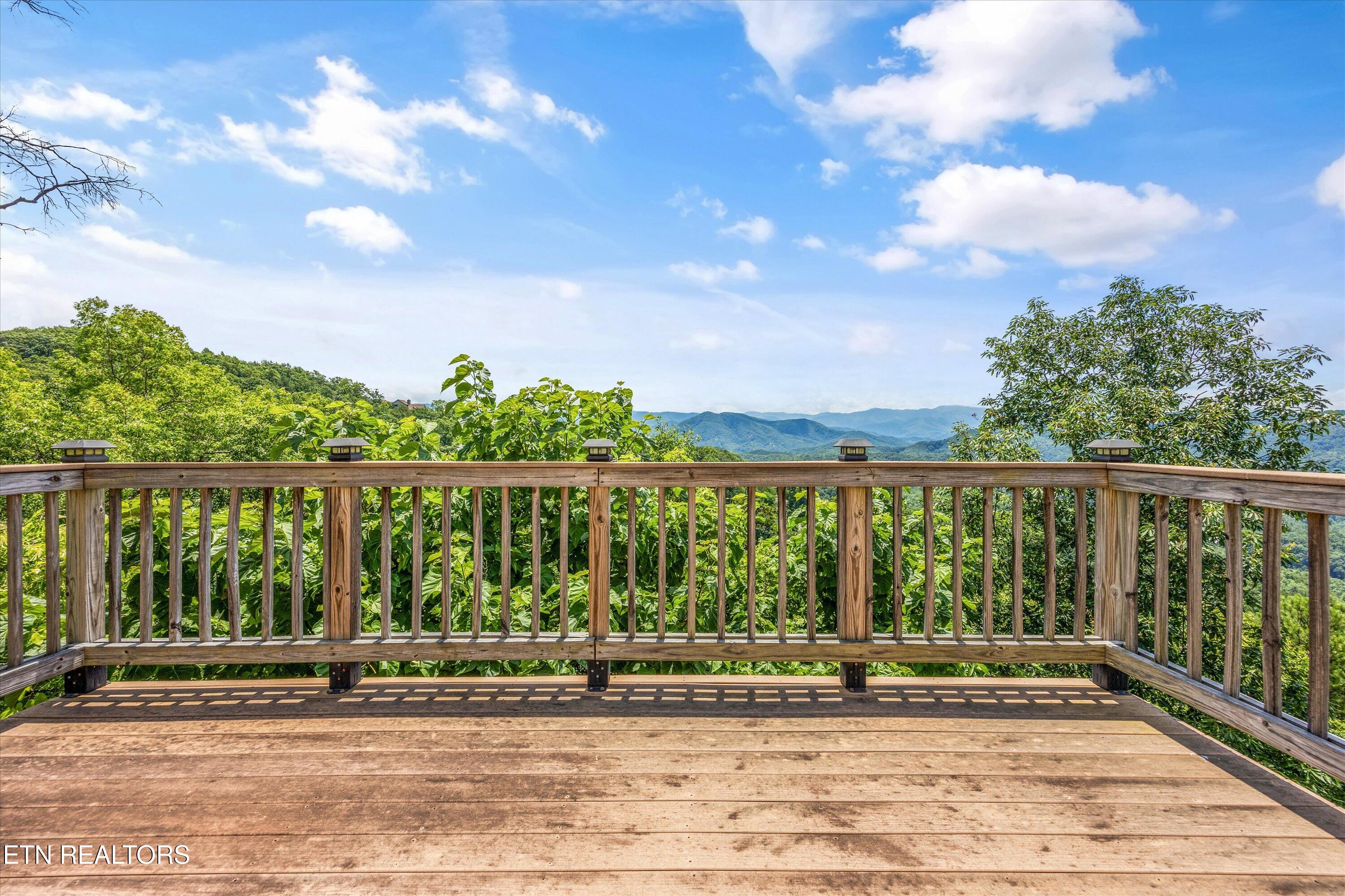 4868 Settlers View Lane