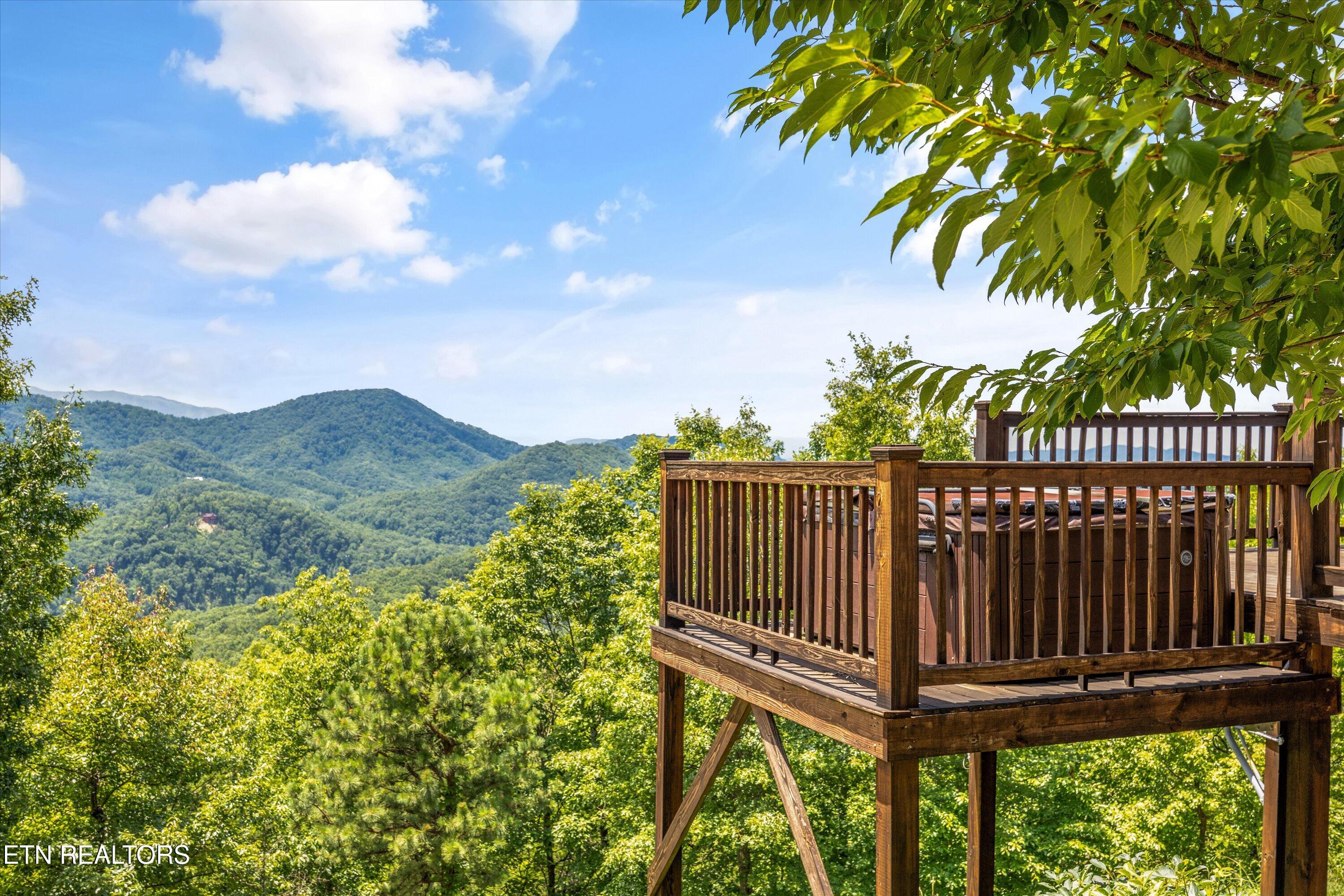 4868 Settlers View Lane