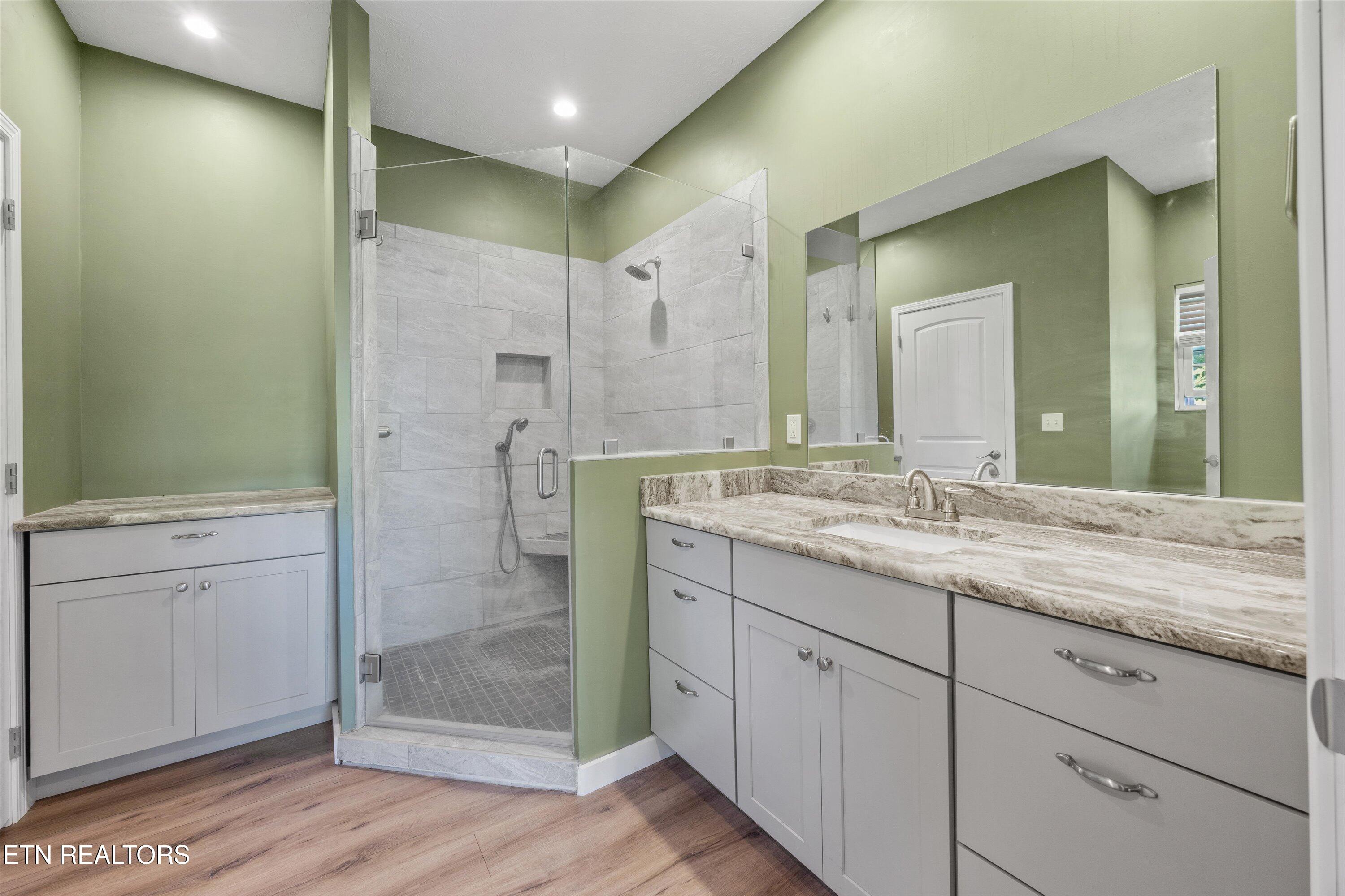 4868 Settlers View Lane