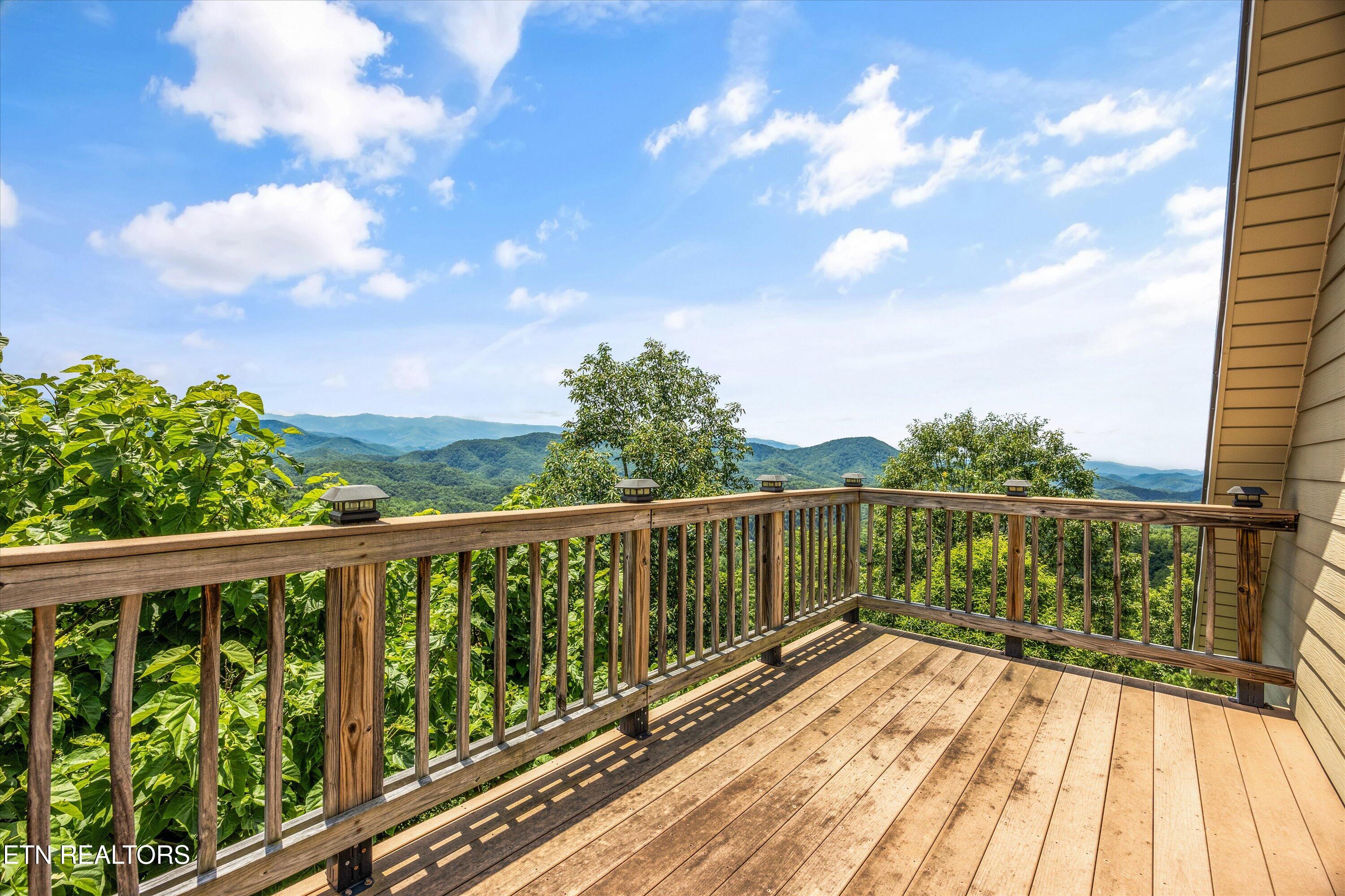 4868 Settlers View Lane