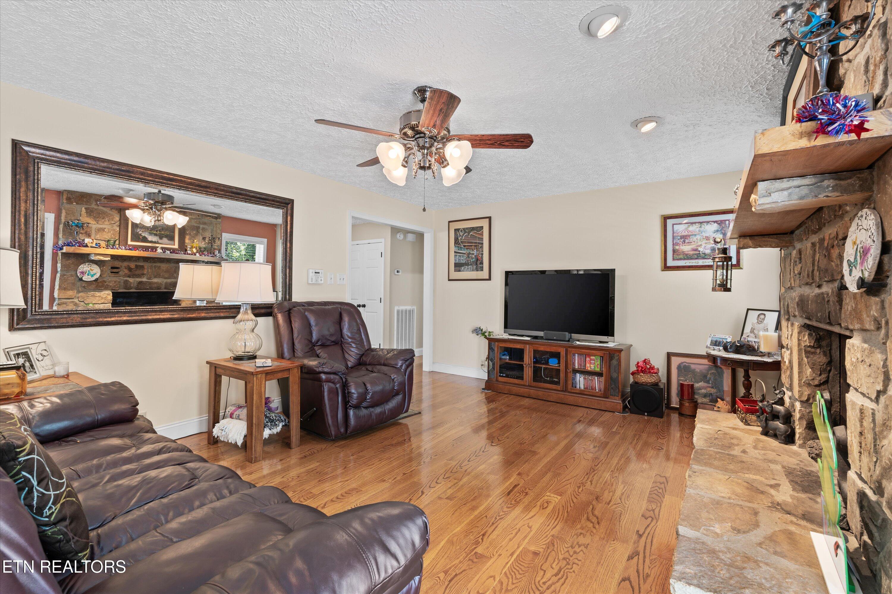 220 Cedarwood Drive