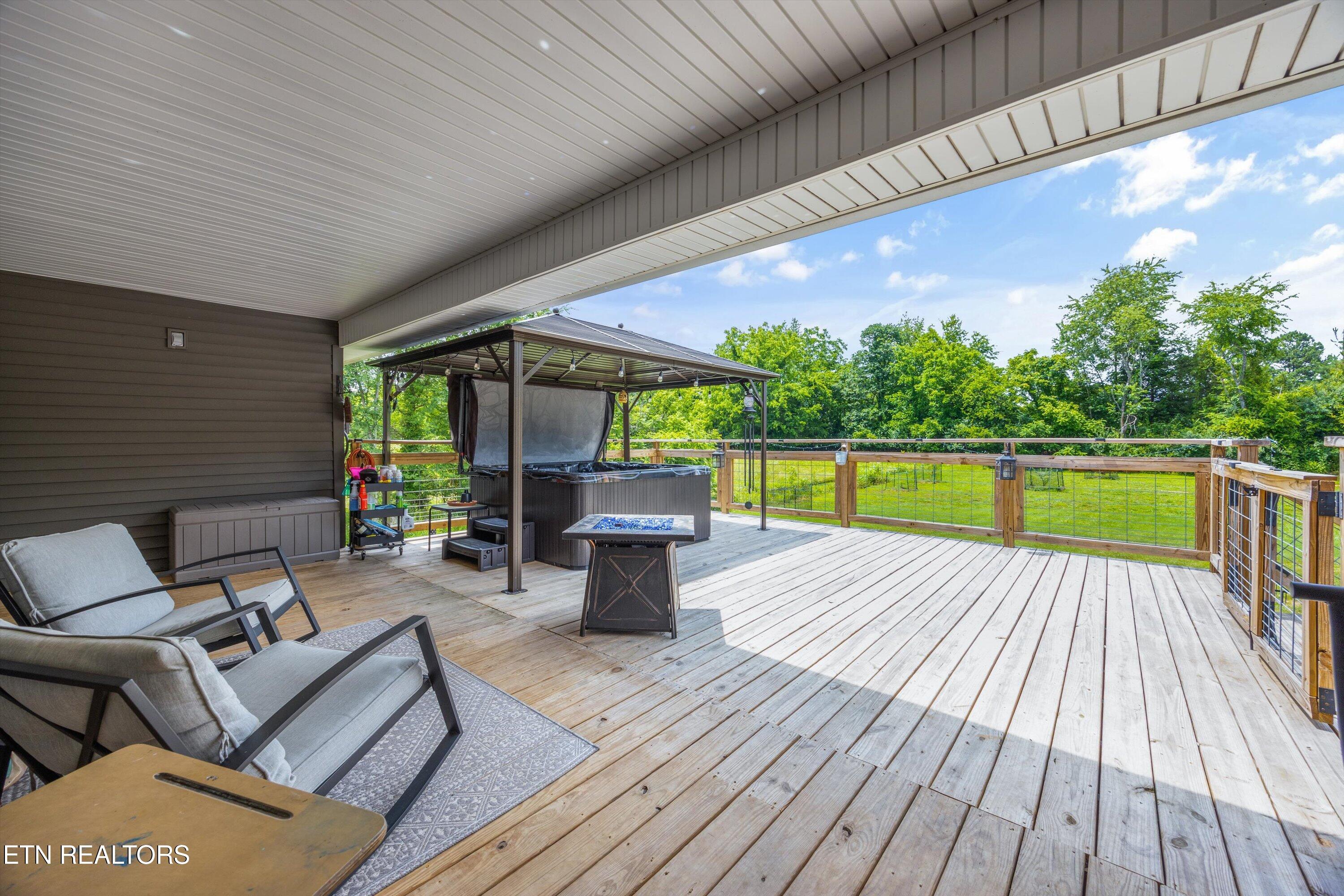 3033 Lazy River Lane