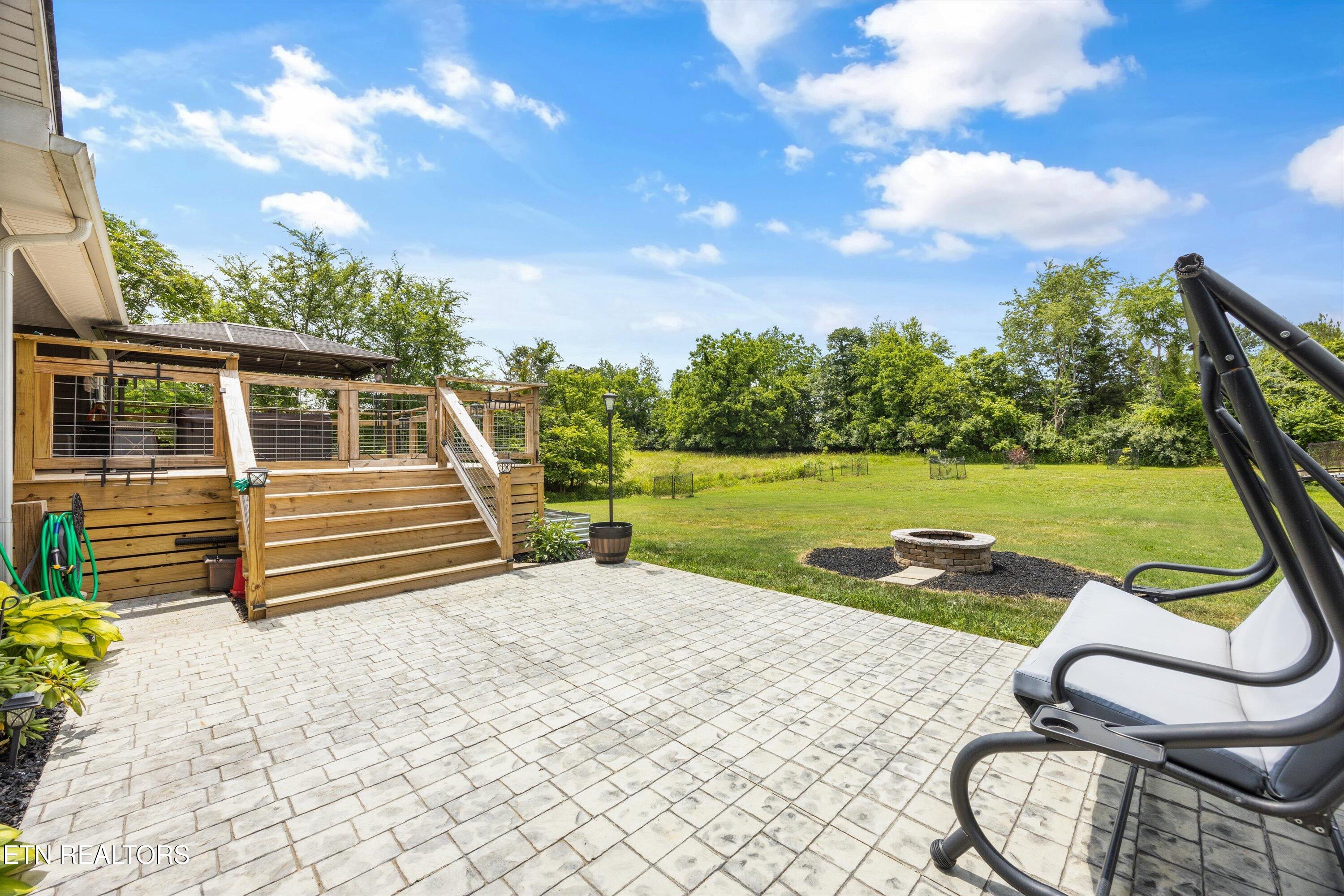 3033 Lazy River Lane