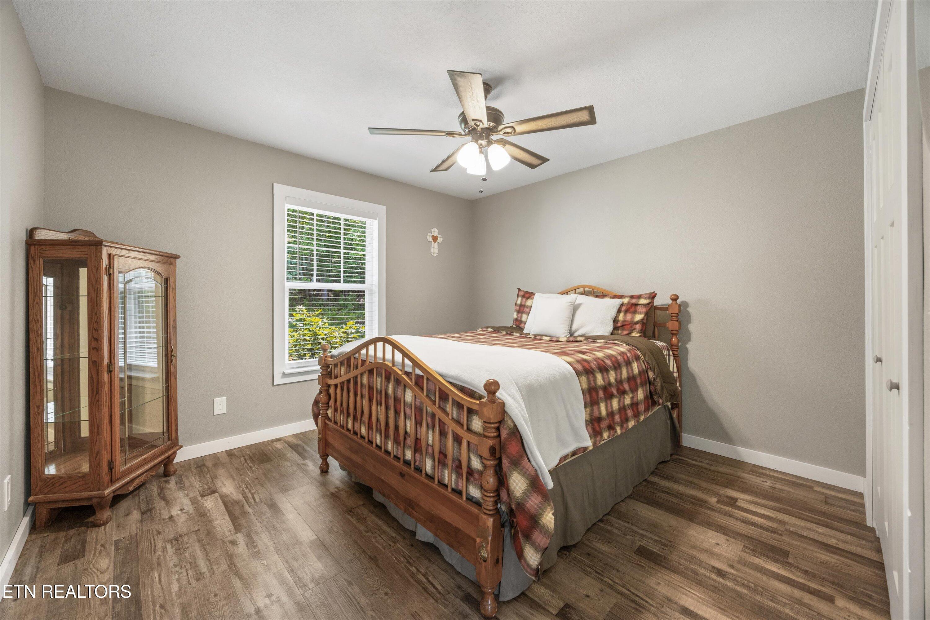 3033 Lazy River Lane