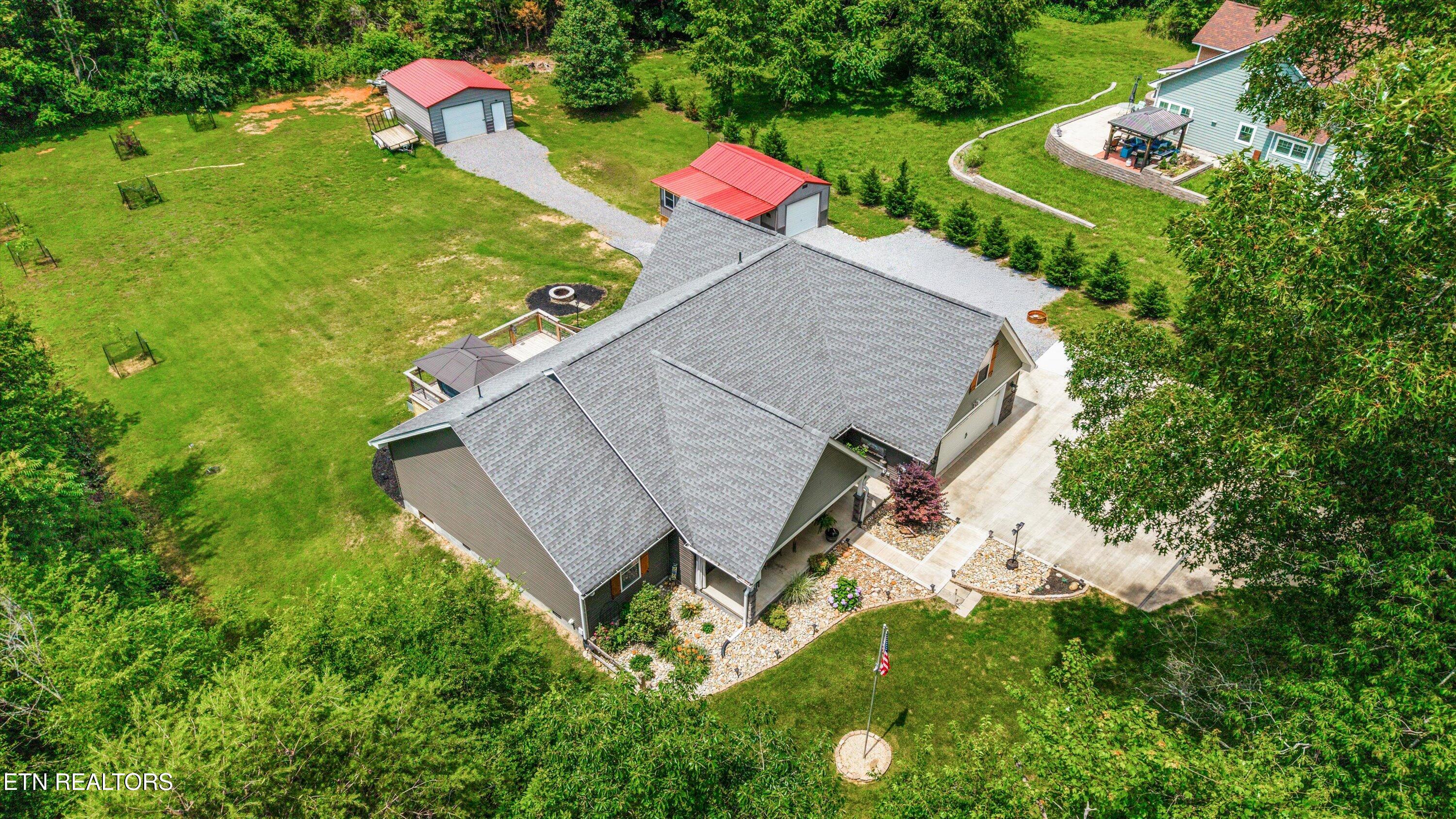 3033 Lazy River Lane