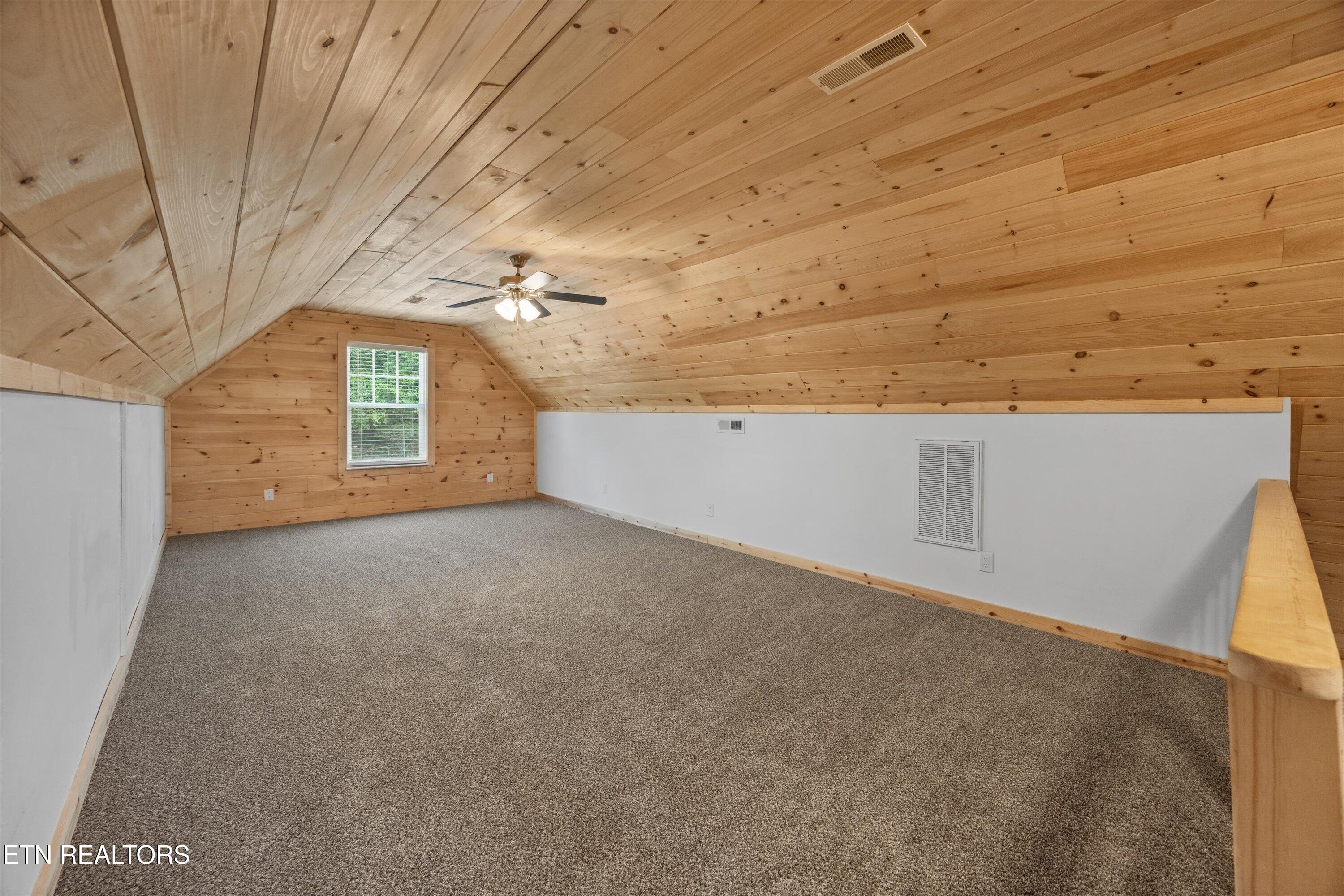 3033 Lazy River Lane