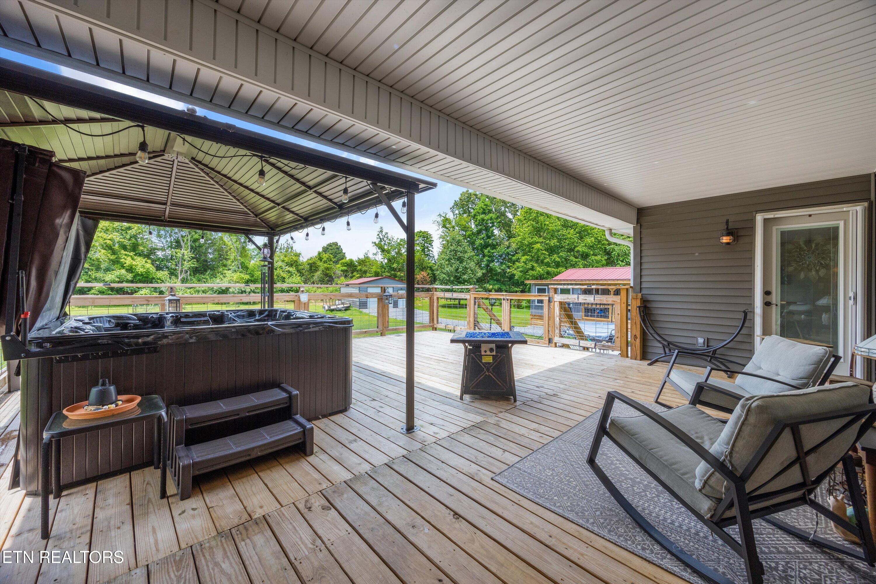 3033 Lazy River Lane