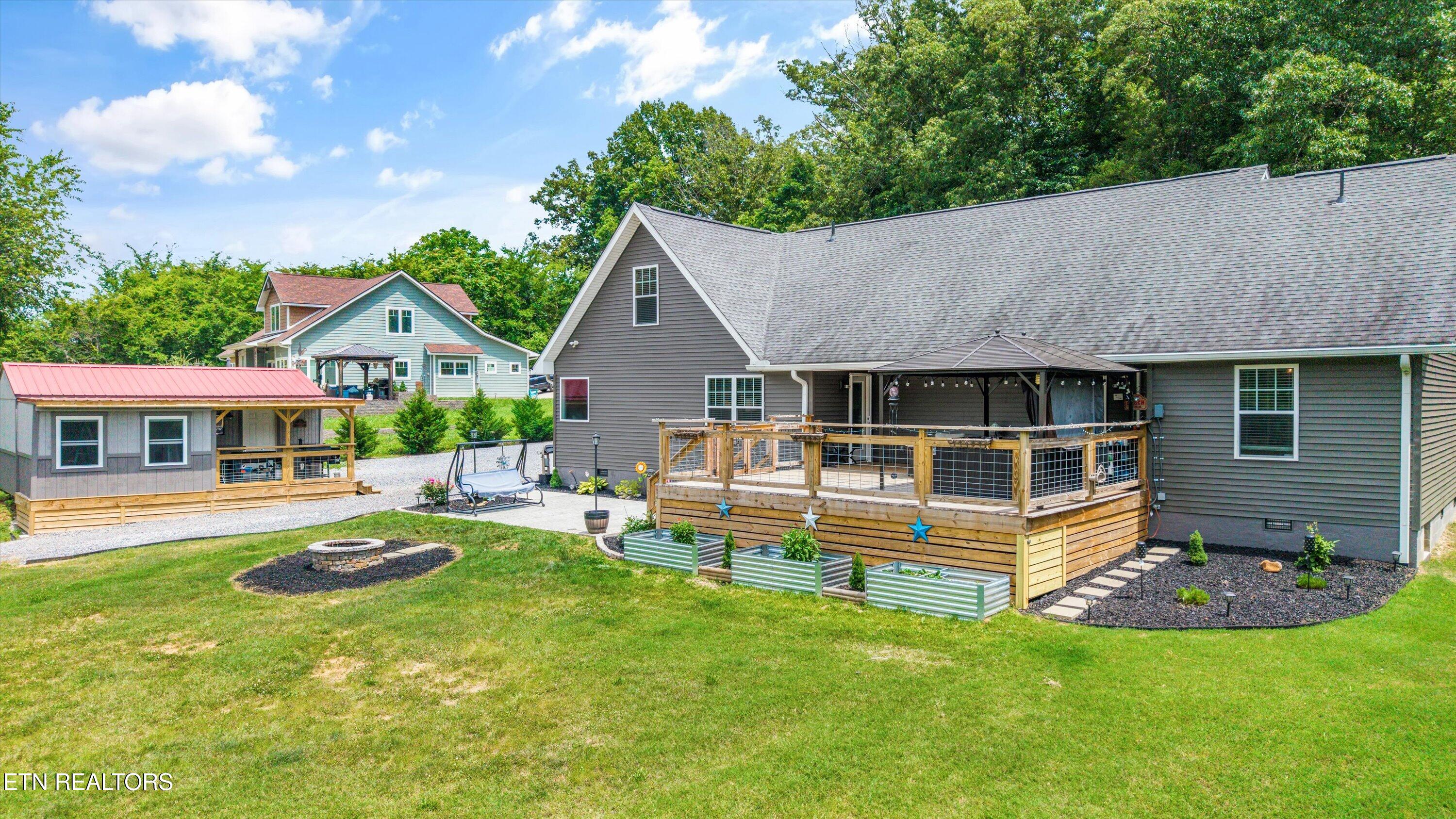 3033 Lazy River Lane