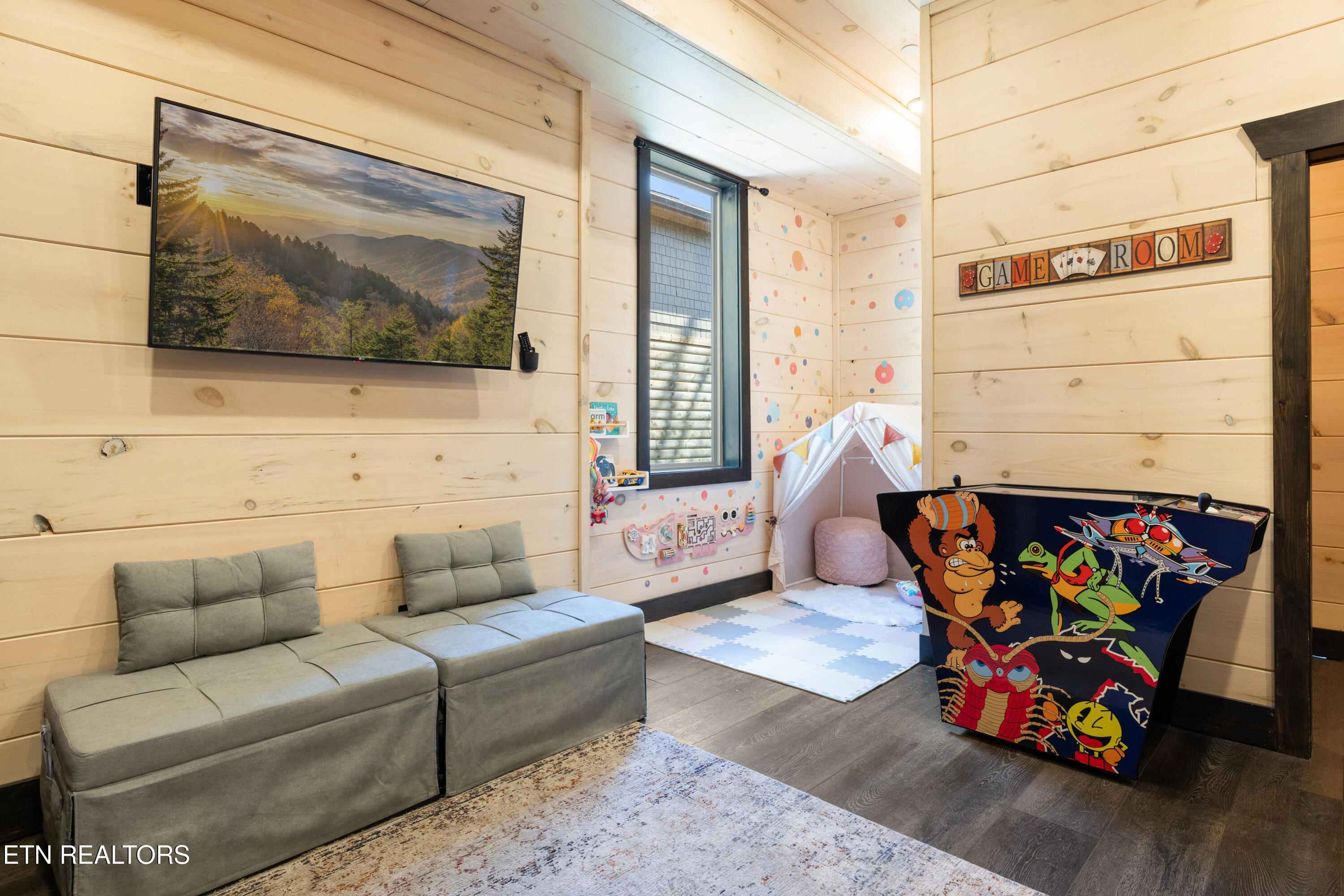 3031 Ridgetop Resort Way