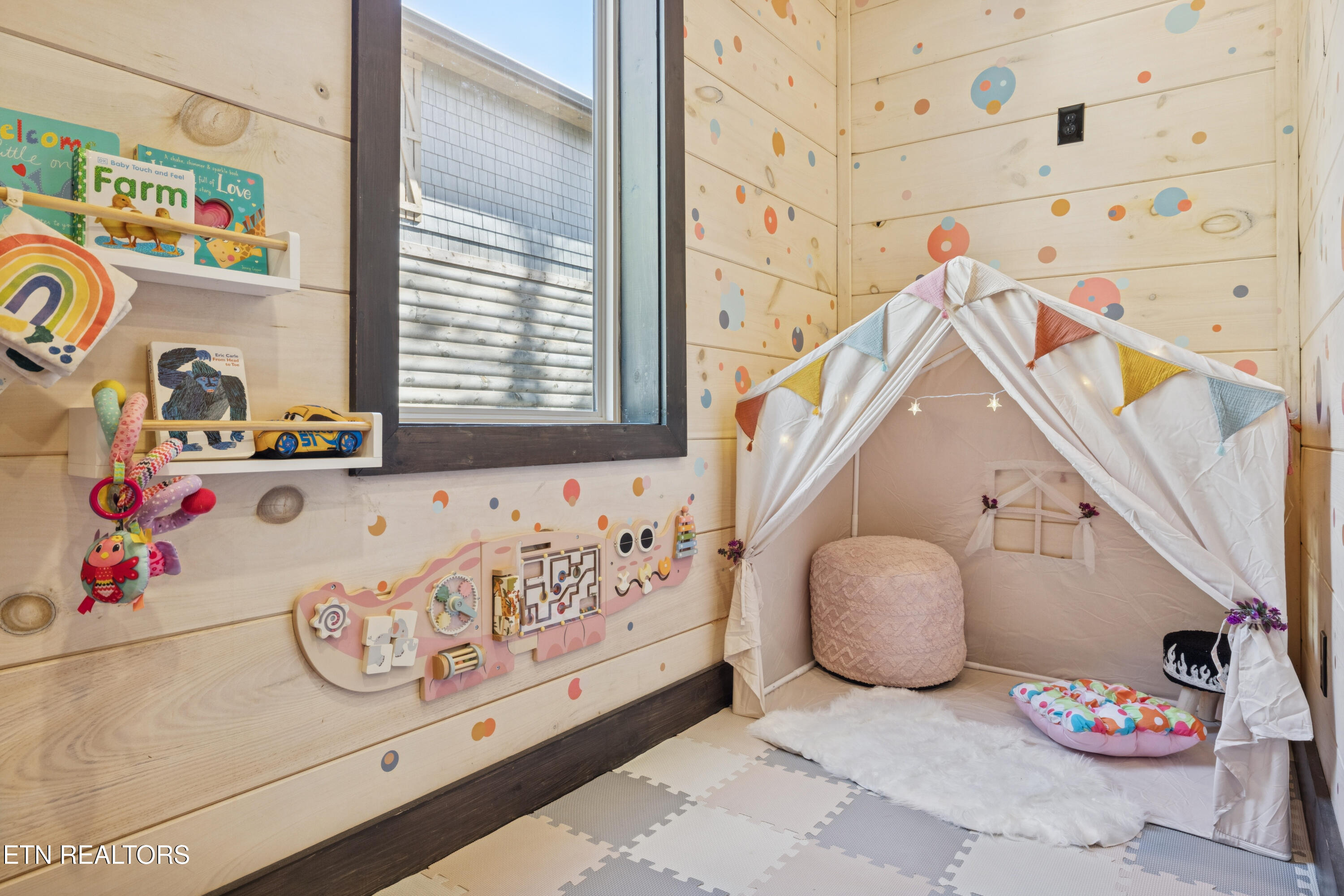 3031 Ridgetop Resort Way