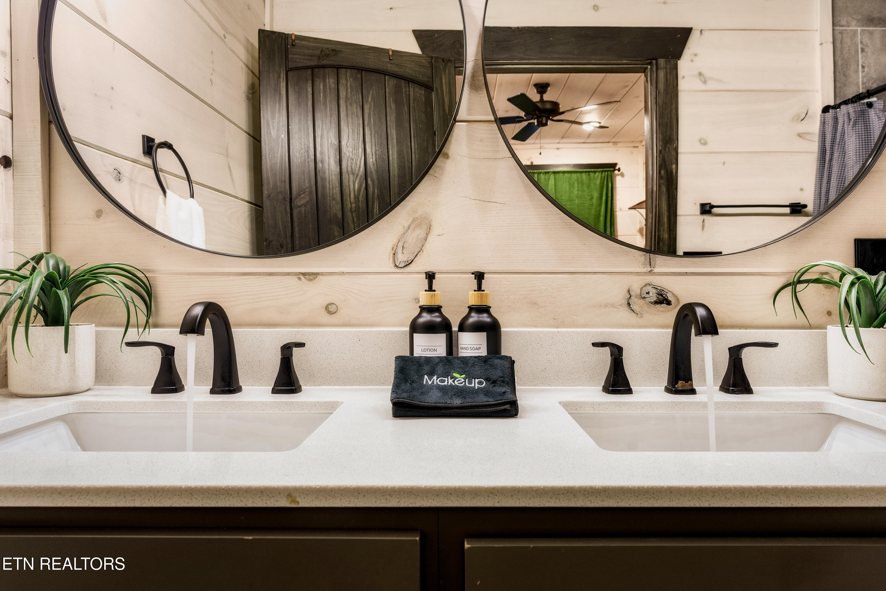 3031 Ridgetop Resort Way